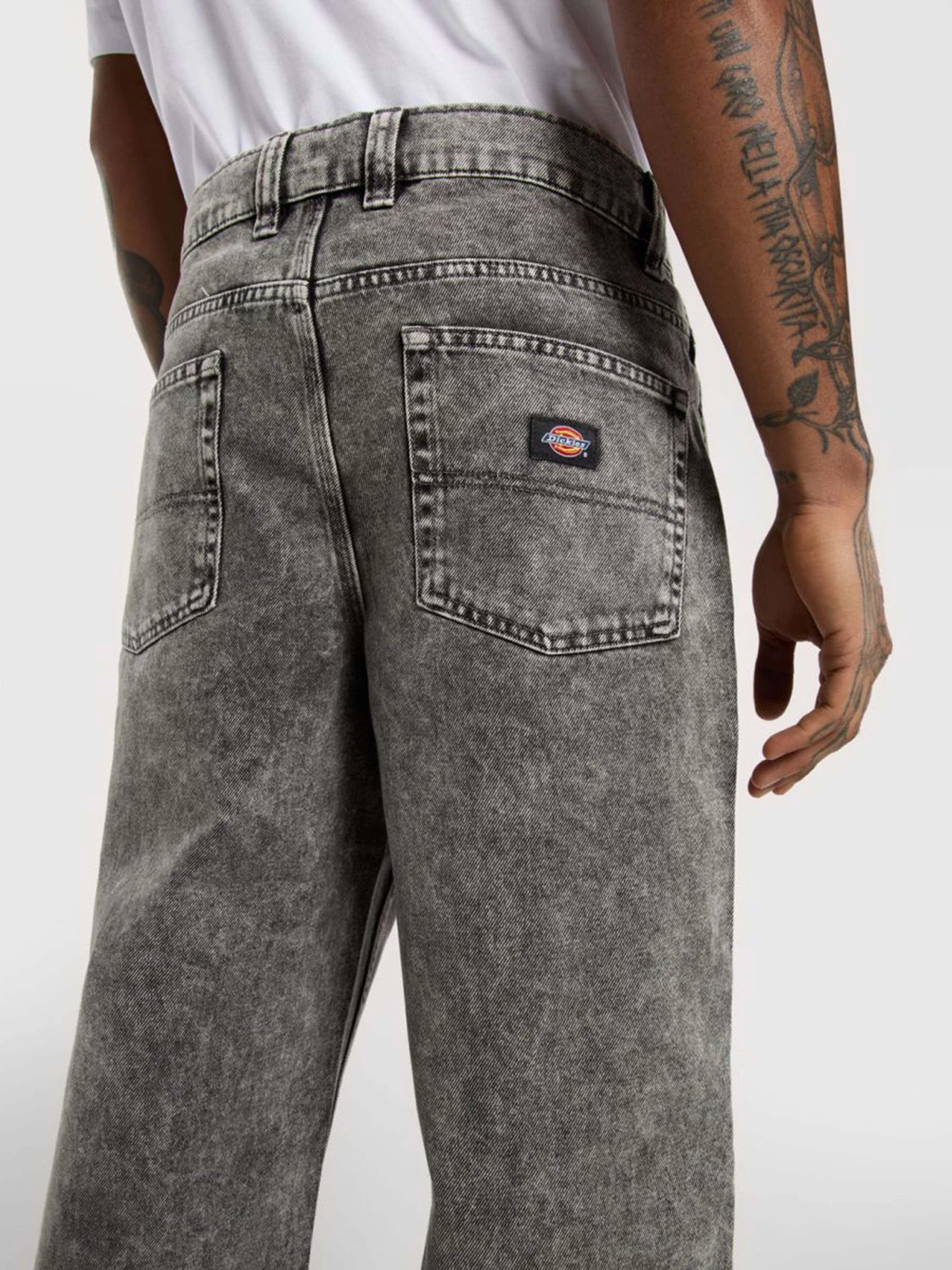 Джинсы Dickies Thomasville Denim модель DK0A4XYKJ811 Джинсы Dickies Thomasville Denim модель DK0A4XYKJ811 Фото
