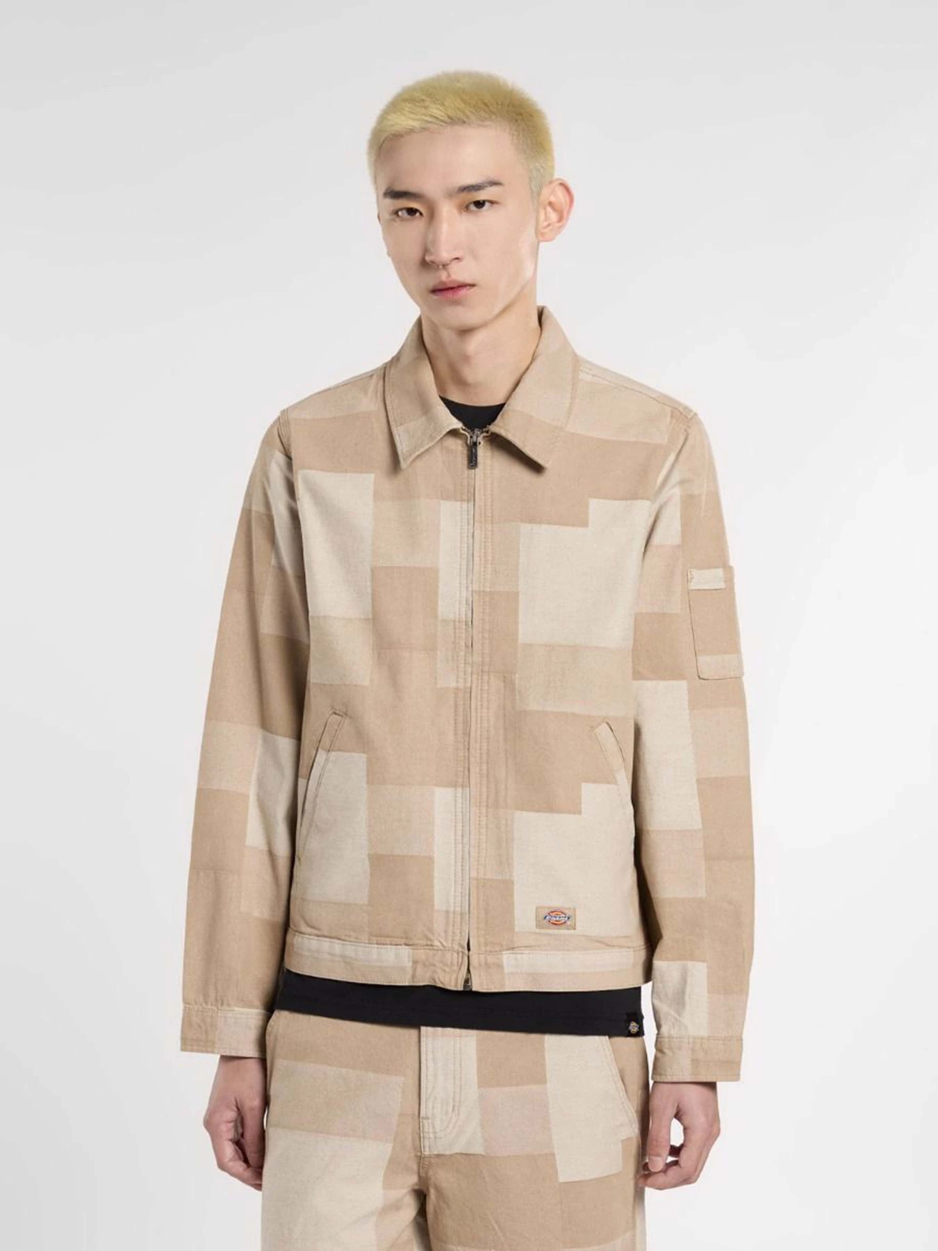 Куртки и дубленки Dickies Jacquard Eisenhower модель DK0A4Z750DS1 Куртки и дубленки Dickies Jacquard Eisenhower модель DK0A4Z750DS1 Фото