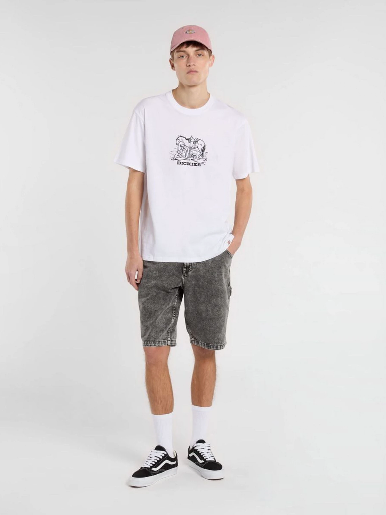Футболки і поло Dickies Companion Center Logo модель DK0A4Z910WH1 Футболки і поло Dickies Companion Center Logo модель DK0A4Z910WH1 Фото