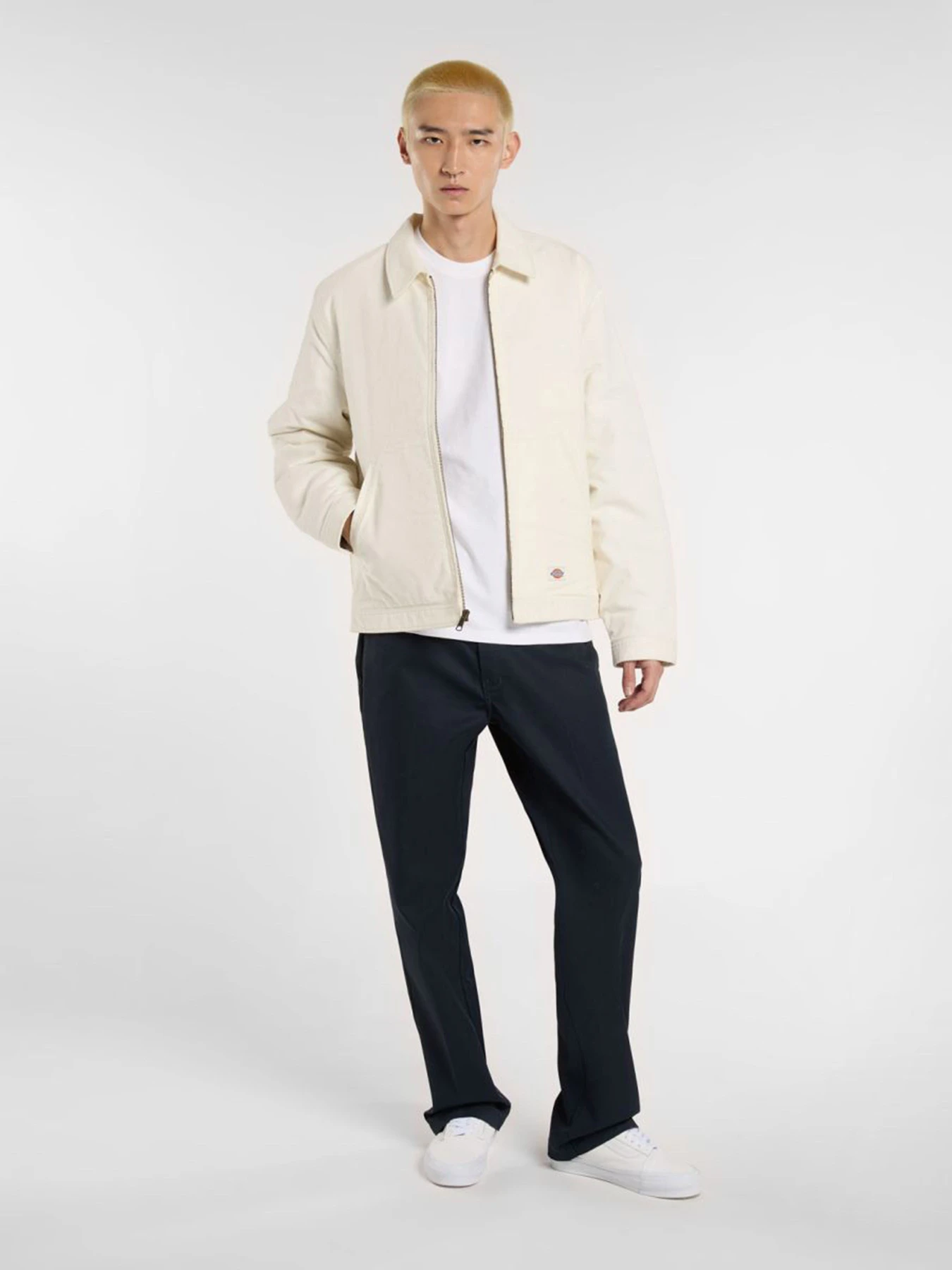 Куртки та дублянки Dickies Corduroy Eisenhower модель DK0A863WC481 Куртки та дублянки Dickies Corduroy Eisenhower модель DK0A863WC481 Фото