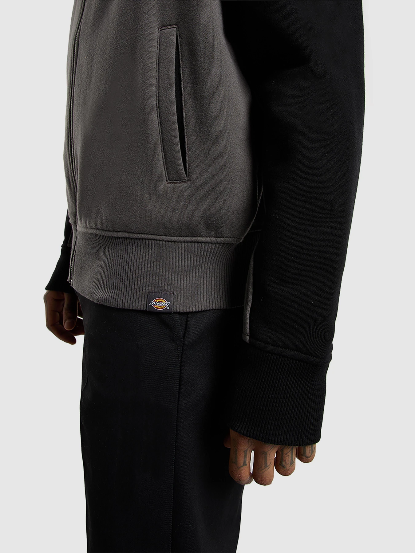 Худі та світшоти Dickies Bolivar модель DK0A87NTBLK1 Худі та світшоти Dickies Bolivar модель DK0A87NTBLK1 Фото