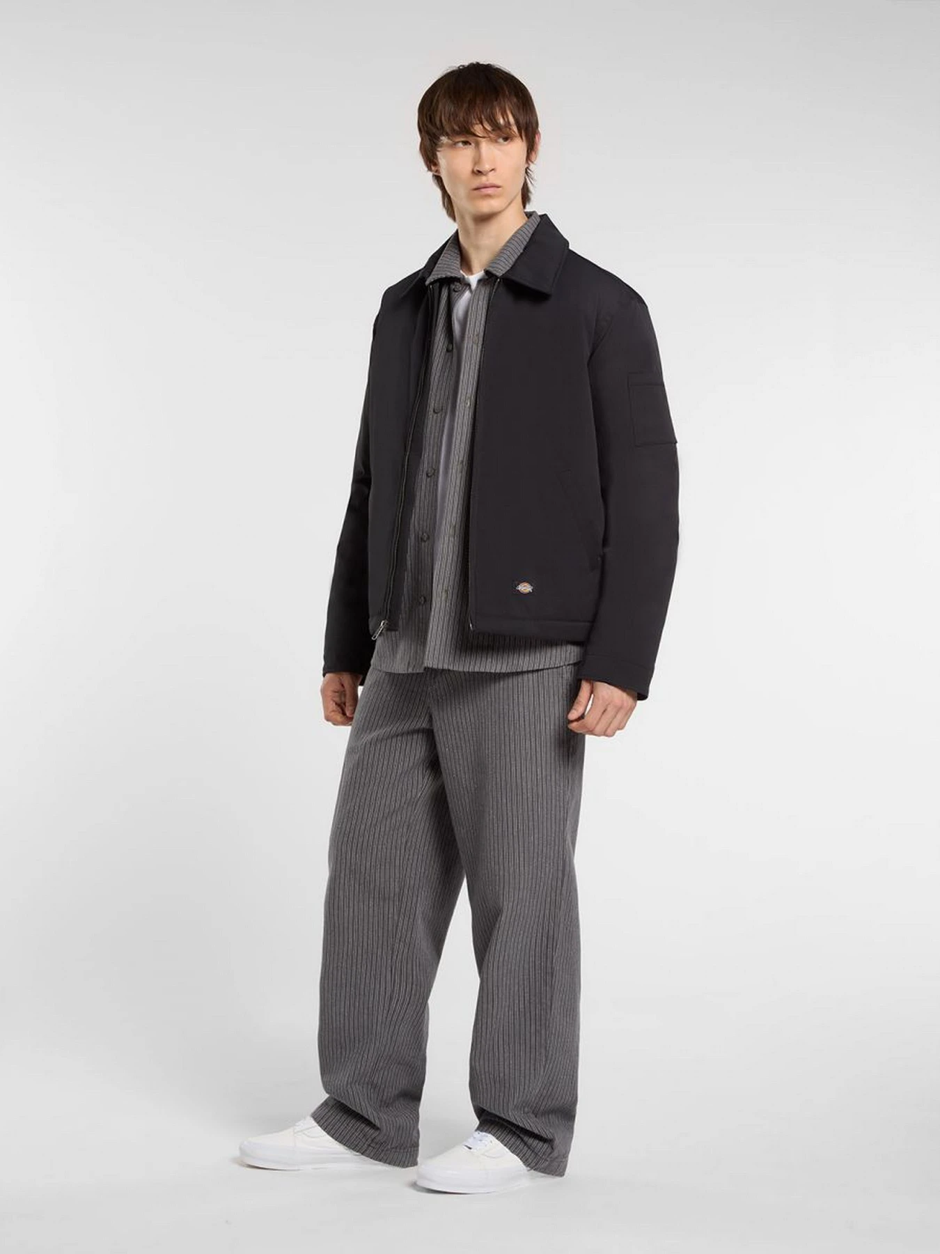 Куртки та дублянки Dickies EISENHOWER PUFFER модель DK0A87O6BLK1 Куртки та дублянки Dickies EISENHOWER PUFFER модель DK0A87O6BLK1 Фото