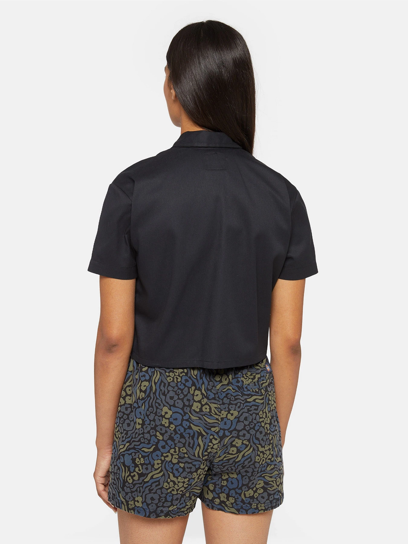 Рубашки Dickies Ork Cropped Ss модель DK0A4YSXBLK1 Рубашки Dickies Ork Cropped Ss модель DK0A4YSXBLK1 Фото