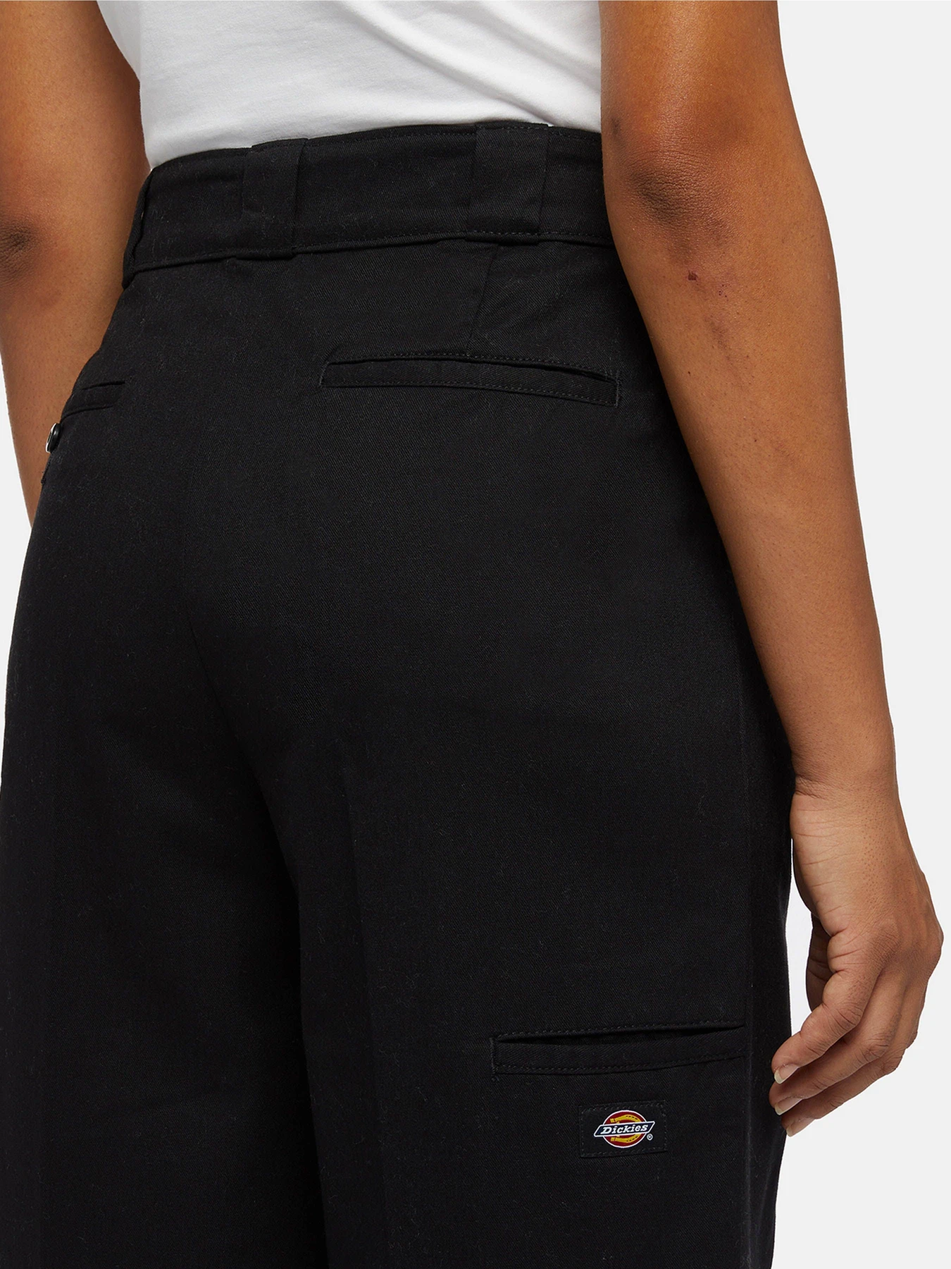 Штани Dickies Pleated Multi Pocket Workpant модель DK0A863MBLK1 Штани Dickies Pleated Multi Pocket Workpant модель DK0A863MBLK1 Фото
