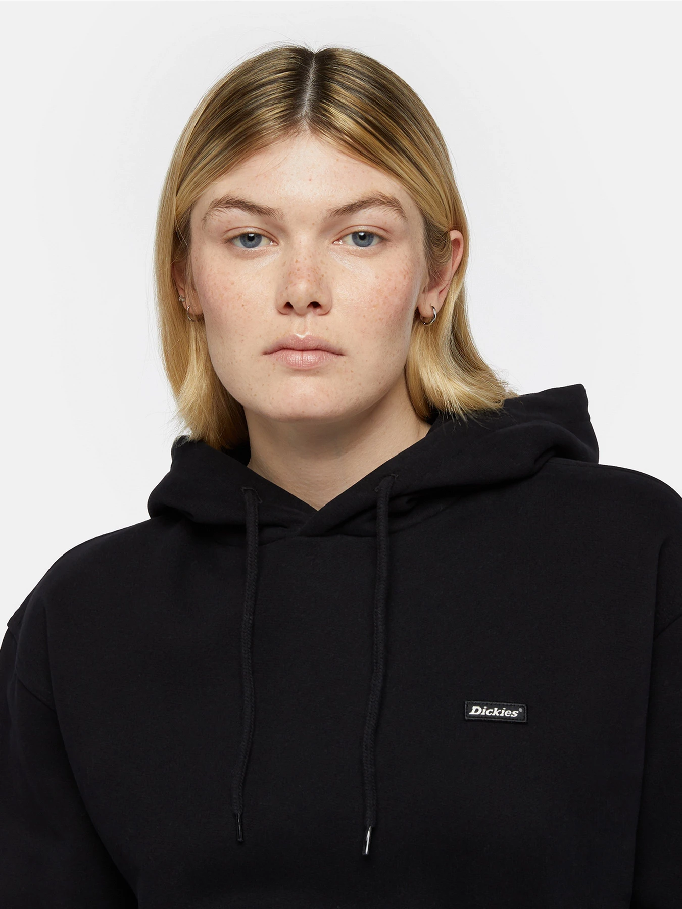 Худи и свитшоты Dickies Clancy модель DK0A4Z2WBLK1 Худи и свитшоты Dickies Clancy модель DK0A4Z2WBLK1 Фото