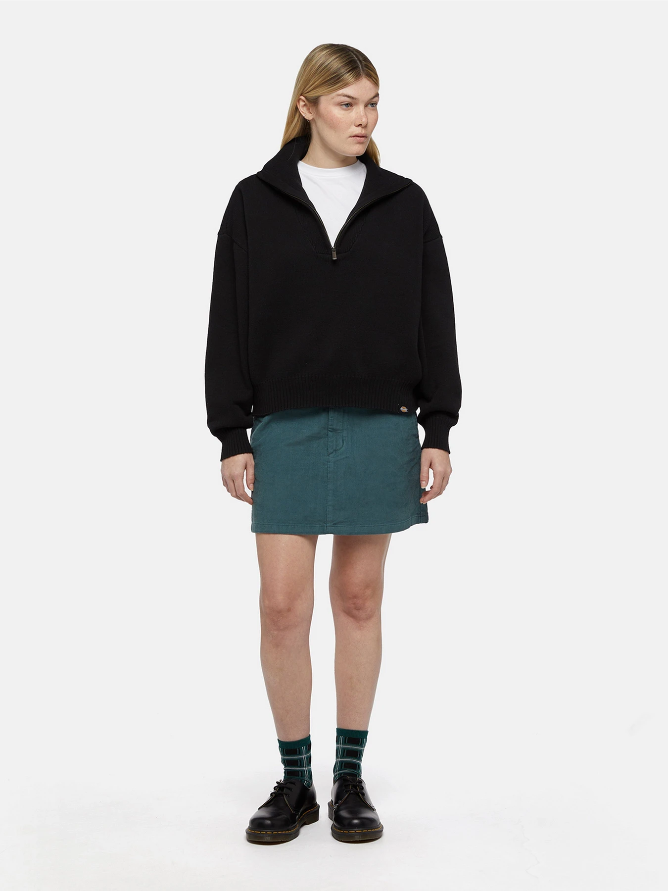 Светри та кардигани Dickies East Helena Gerippter Mit 1/4 модель DK0A864PBLK1 Светри та кардигани Dickies East Helena Gerippter Mit 1/4 модель DK0A864PBLK1 Фото