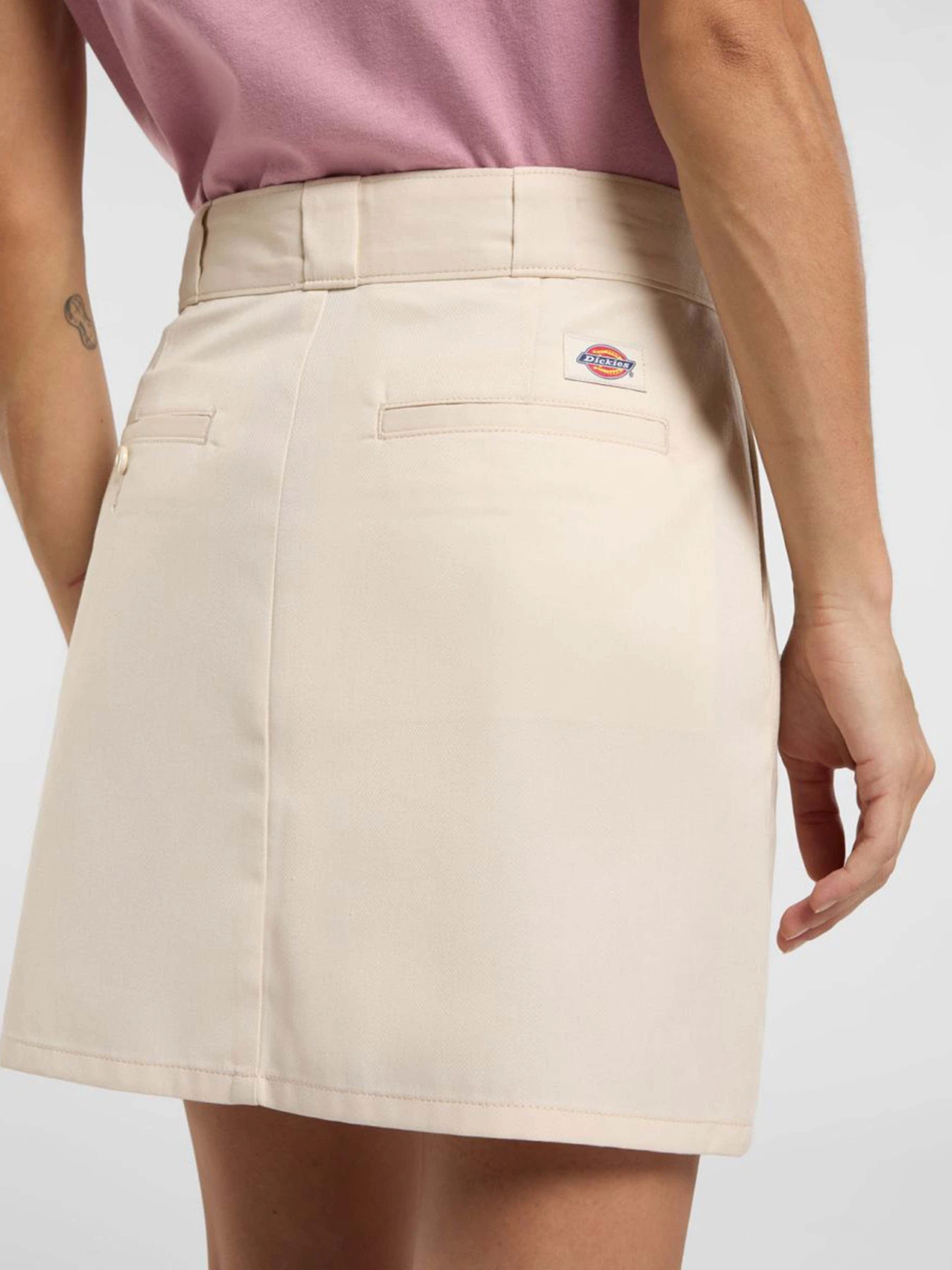 Юбки Dickies Mini Work модель DK0A4YQHF901 Юбки Dickies Mini Work модель DK0A4YQHF901 Фото