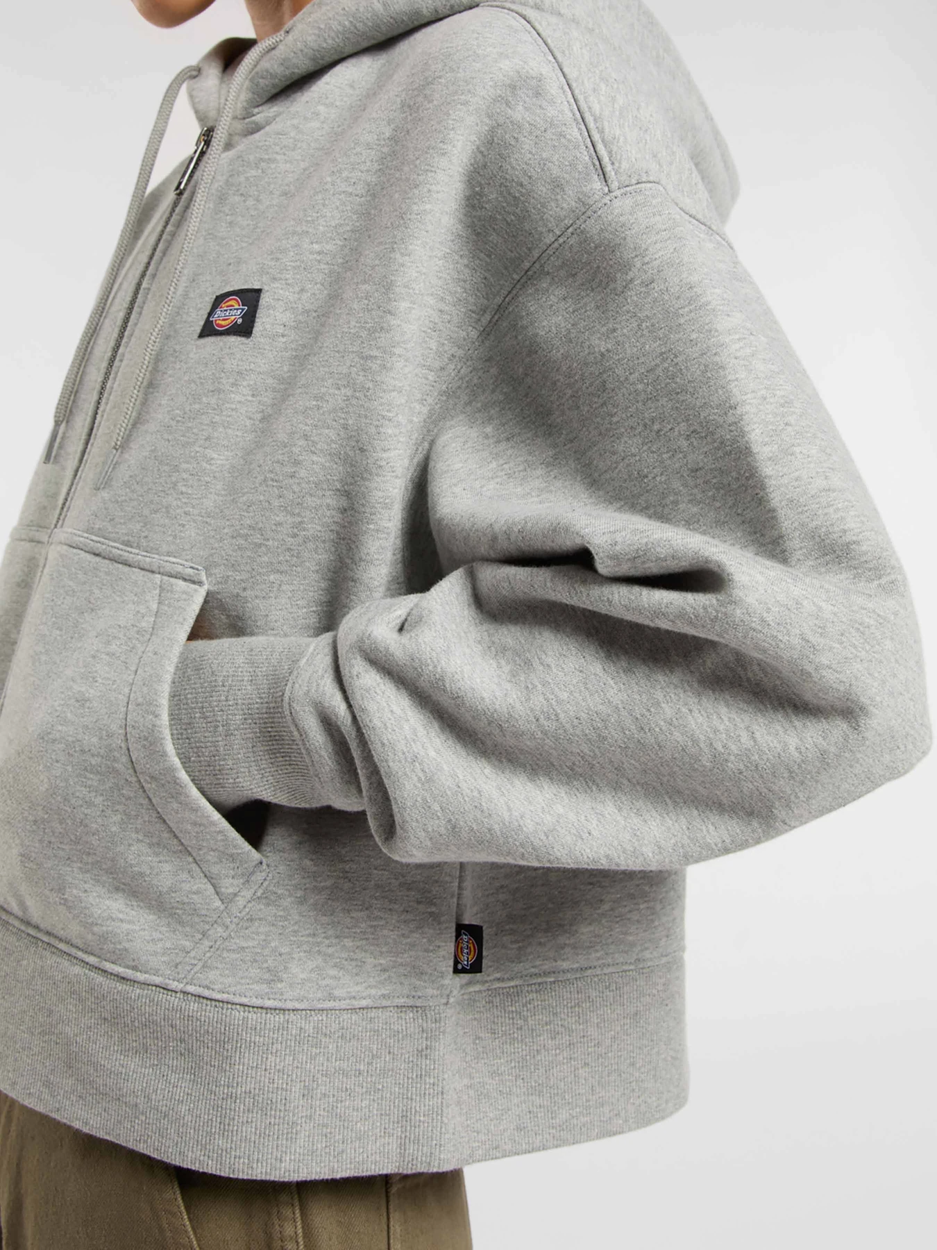 Худи и свитшоты Dickies Oakport модель DK0A4Y1ZHG01 Худи и свитшоты Dickies Oakport модель DK0A4Y1ZHG01 Фото