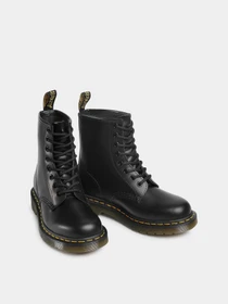 Ботинки и сапоги DR. MARTENS 1460 модель DM11822006 Фото