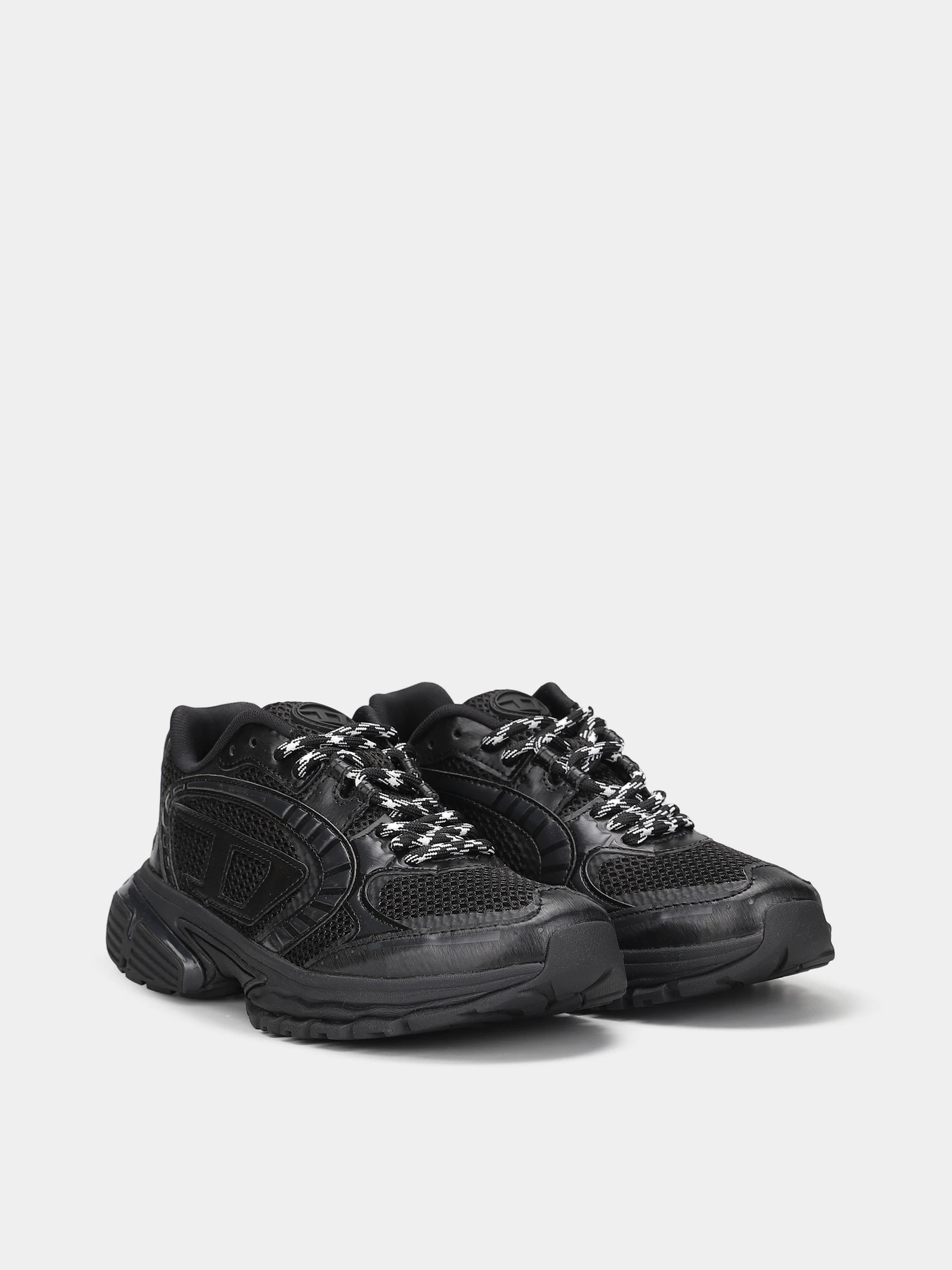 Кроссовки Diesel модель Y03594-P8136-T8013 Фото
