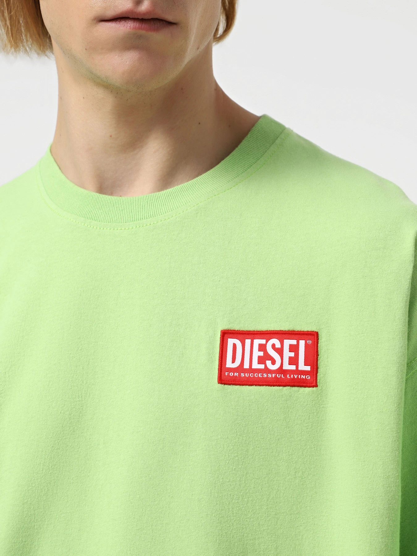 Футболки и поло Diesel модель A14947-0NIAR-5CA Футболки и поло Diesel модель A14947-0NIAR-5CA Фото