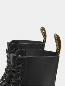 Черевики та чоботи DR. MARTENS модель 11857001 1490 Black Smooth Фото