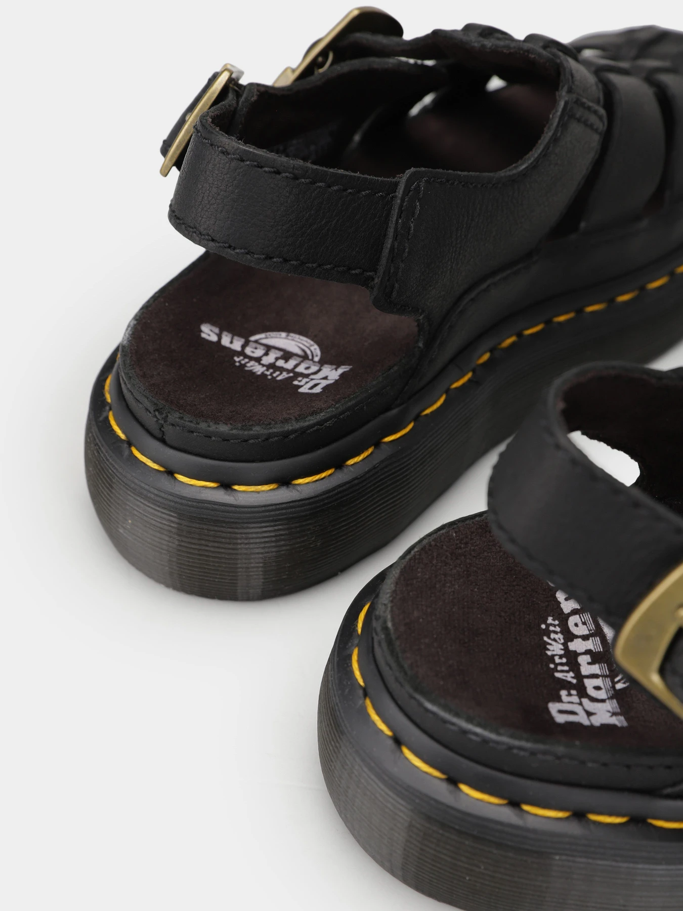 Сандалии DR. MARTENS модель 31524001 Сандалии DR. MARTENS модель 31524001 Фото