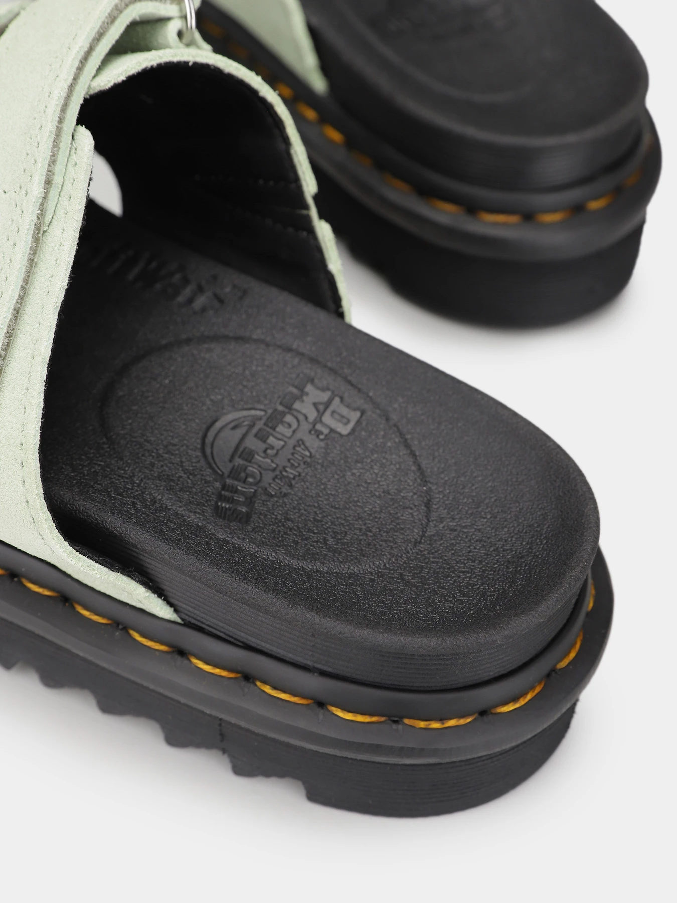 Шльопанці DR. MARTENS модель 40521300 Фото