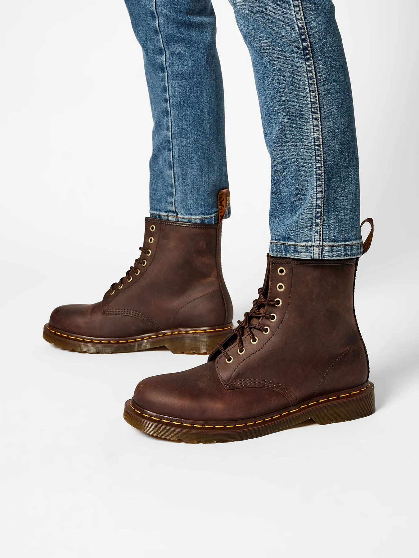 Ботинки и сапоги DR. MARTENS 1460 модель DM11822203 Фото