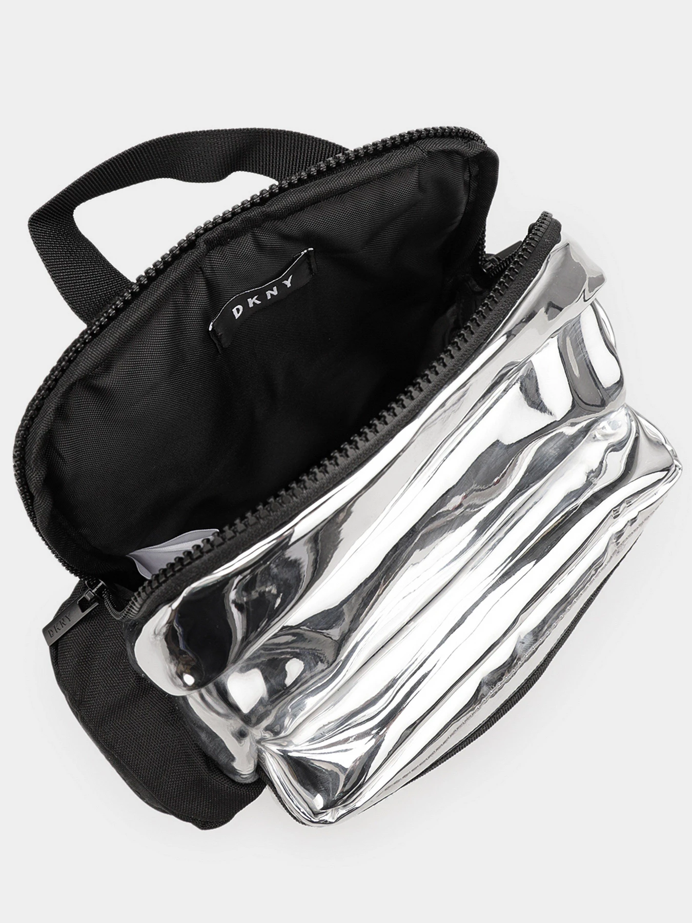 Рюкзаки DKNY модель D30520/016 Рюкзаки DKNY модель D30520/016 Фото