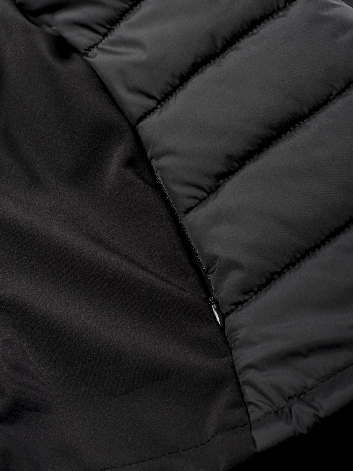 Куртки и дубленки Elbrus Raman модель RAMAN-BLACK Куртки и дубленки Elbrus Raman модель RAMAN-BLACK Фото