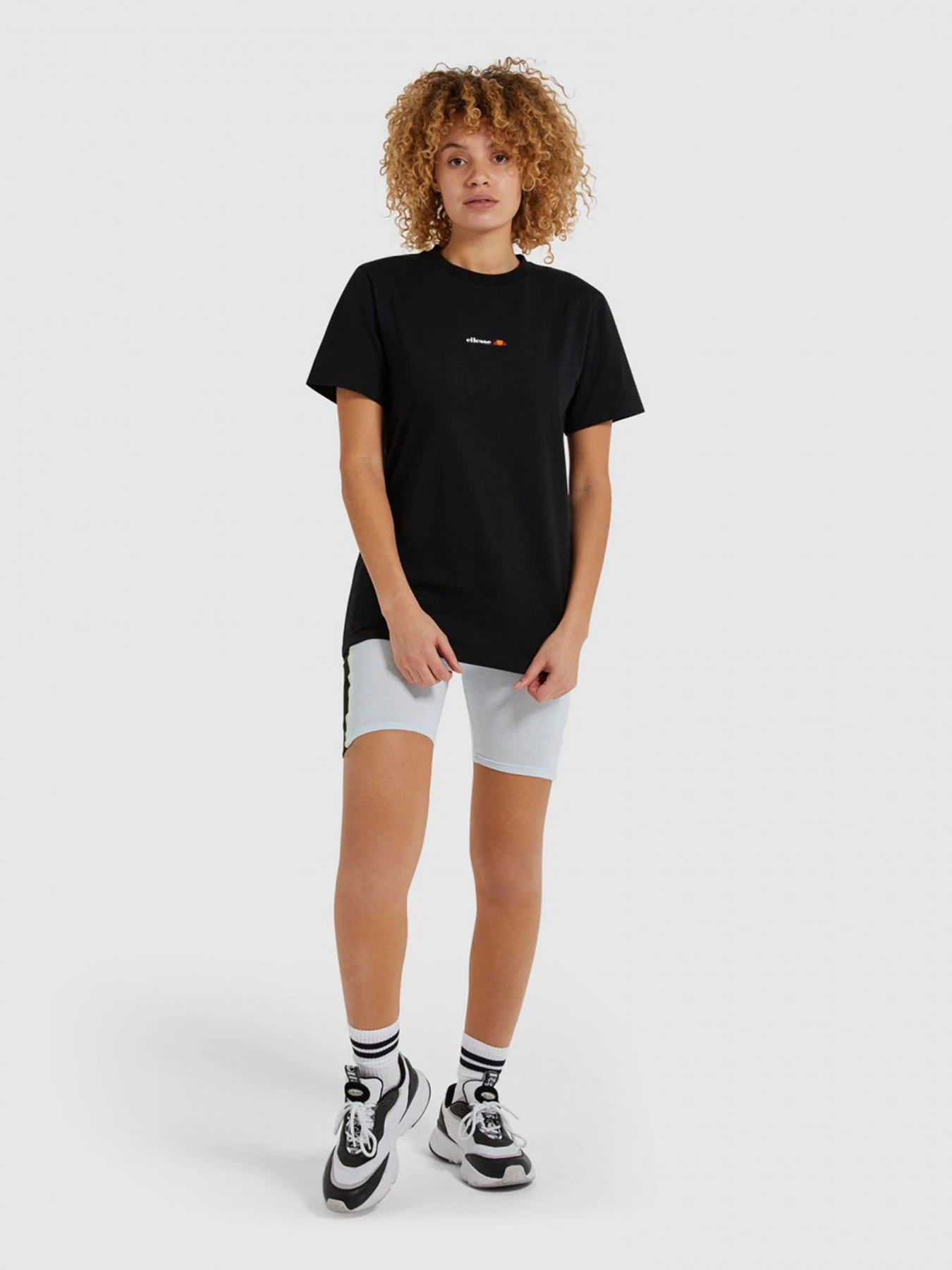 Футболки и поло Ellesse Spice модель SGI11107-BLACK Футболки и поло Ellesse Spice модель SGI11107-BLACK Фото
