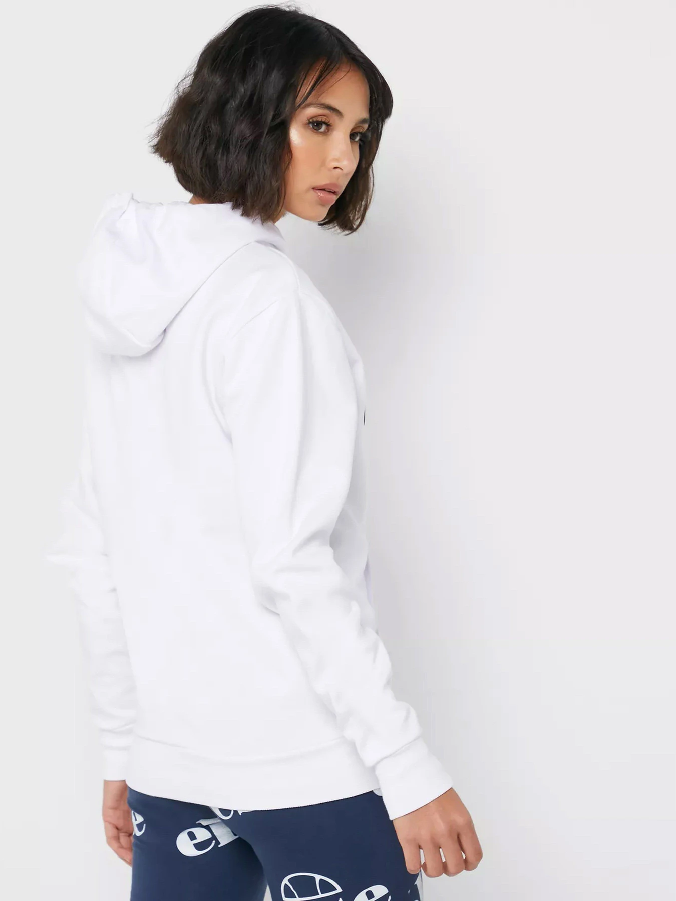 Худі та світшоти Ellesse Picton модель SGC07461-WHITE Худі та світшоти Ellesse Picton модель SGC07461-WHITE Фото