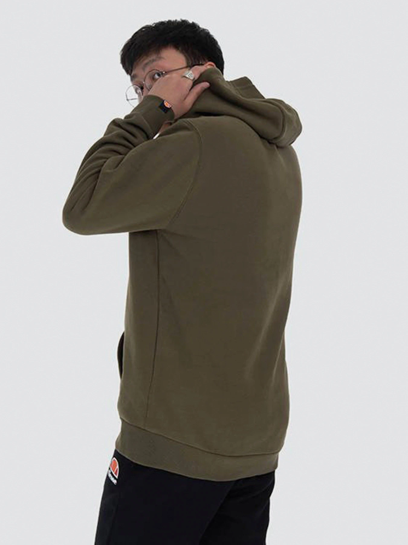 Худи и свитшоты Ellesse модель SHC07407-KHAKI Худи и свитшоты Ellesse модель SHC07407-KHAKI Фото