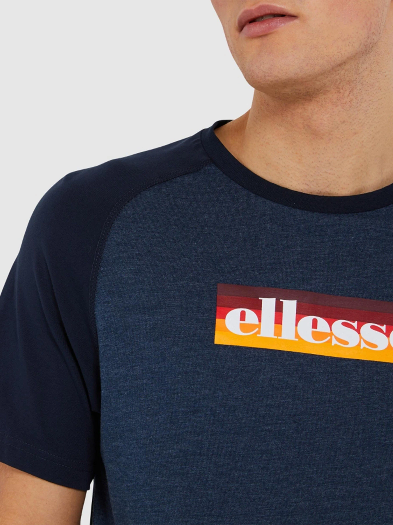 Футболки и поло Ellesse модель SHI11291-NAVYMARL Футболки и поло Ellesse модель SHI11291-NAVYMARL Фото