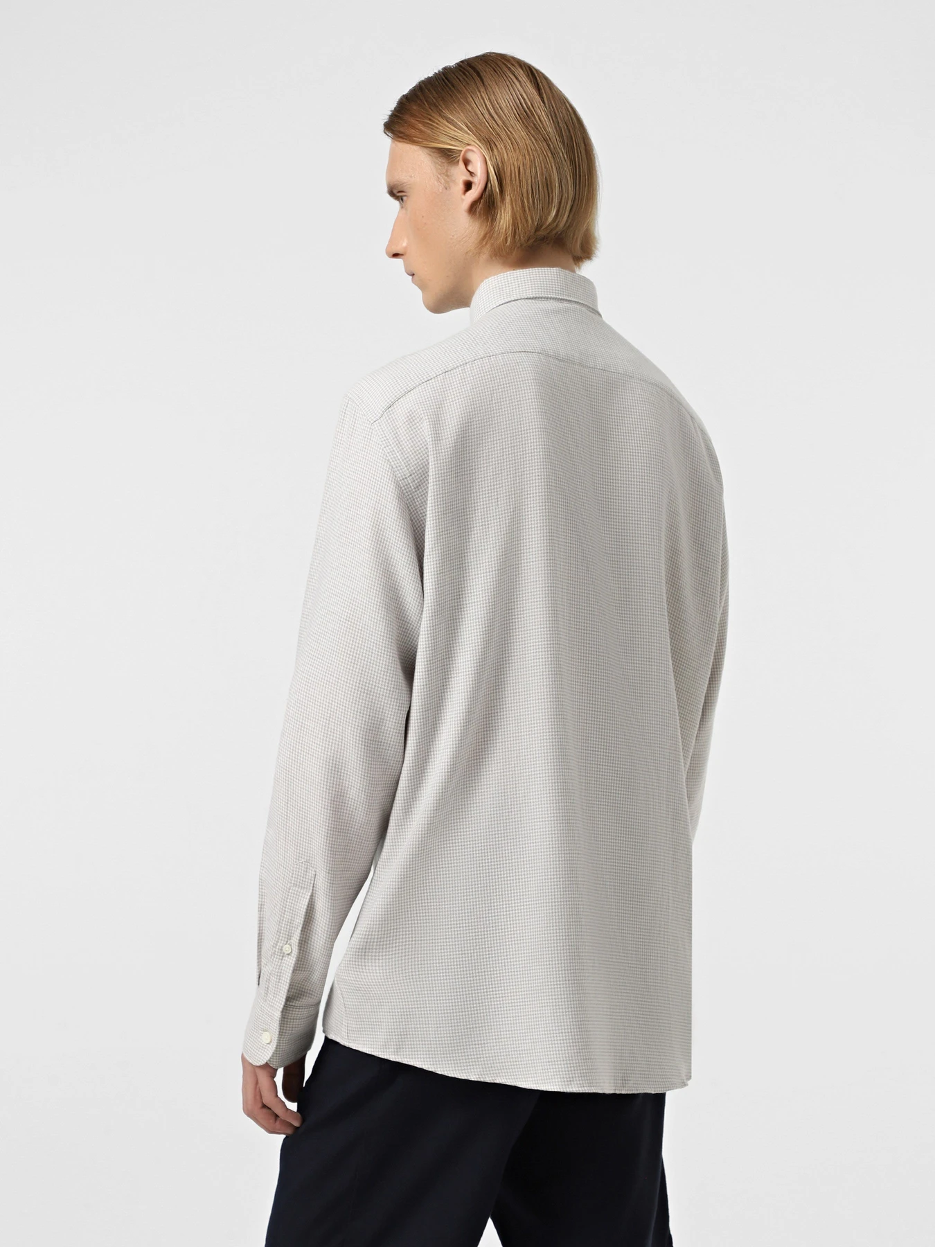 Рубашки ERMENEGILDO ZEGNA модель UNX37 SRF5 40 Рубашки ERMENEGILDO ZEGNA модель UNX37 SRF5 40 Фото