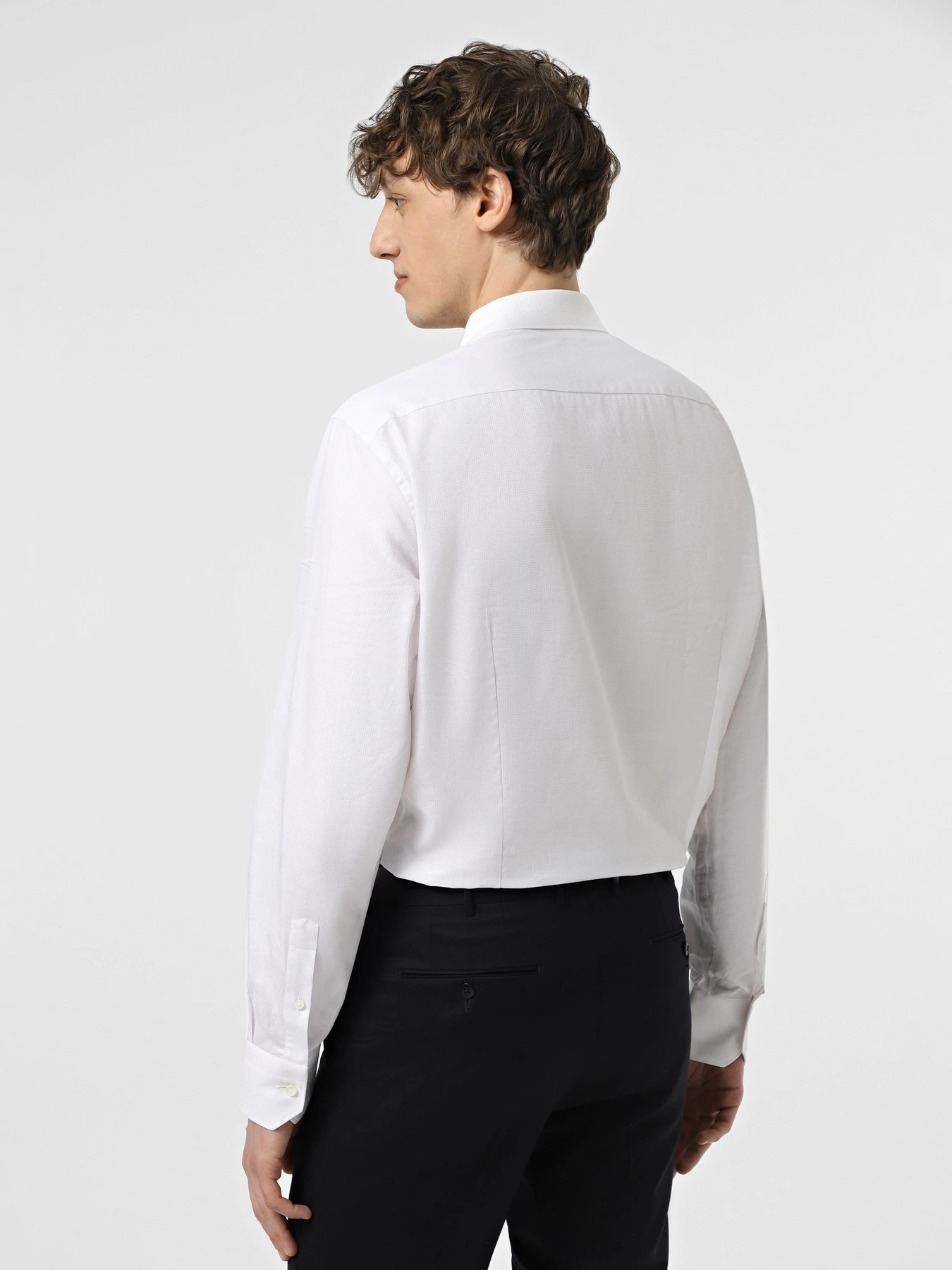 Рубашки ERMENEGILDO ZEGNA модель 7013109YS0CAG Рубашки ERMENEGILDO ZEGNA модель 7013109YS0CAG Фото
