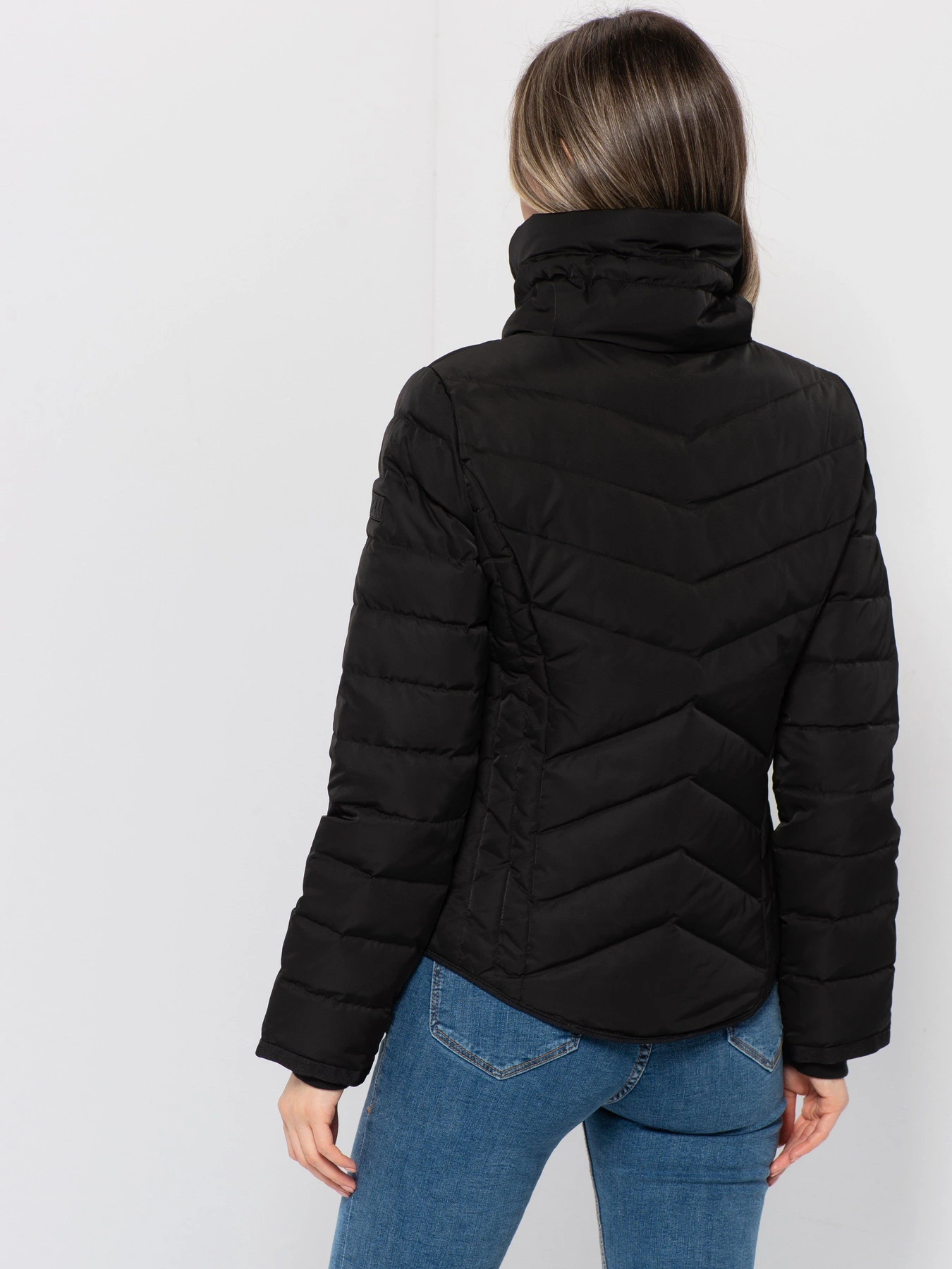Куртки та дублянки MEXX модель 75016-300002 Куртки та дублянки MEXX модель 75016-300002 Фото