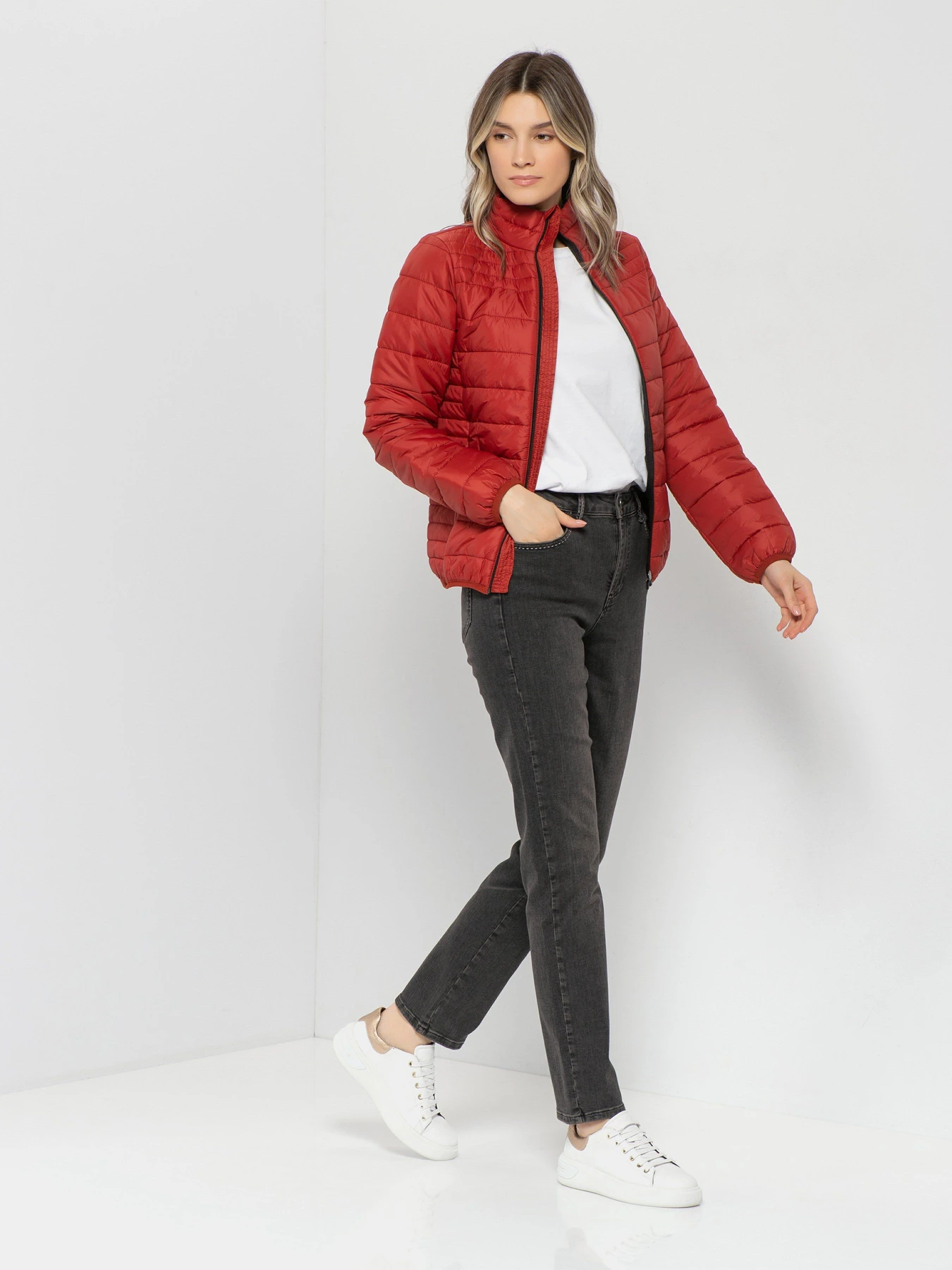 Куртки та дублянки MEXX модель 75044-318991 Куртки та дублянки MEXX модель 75044-318991 Фото