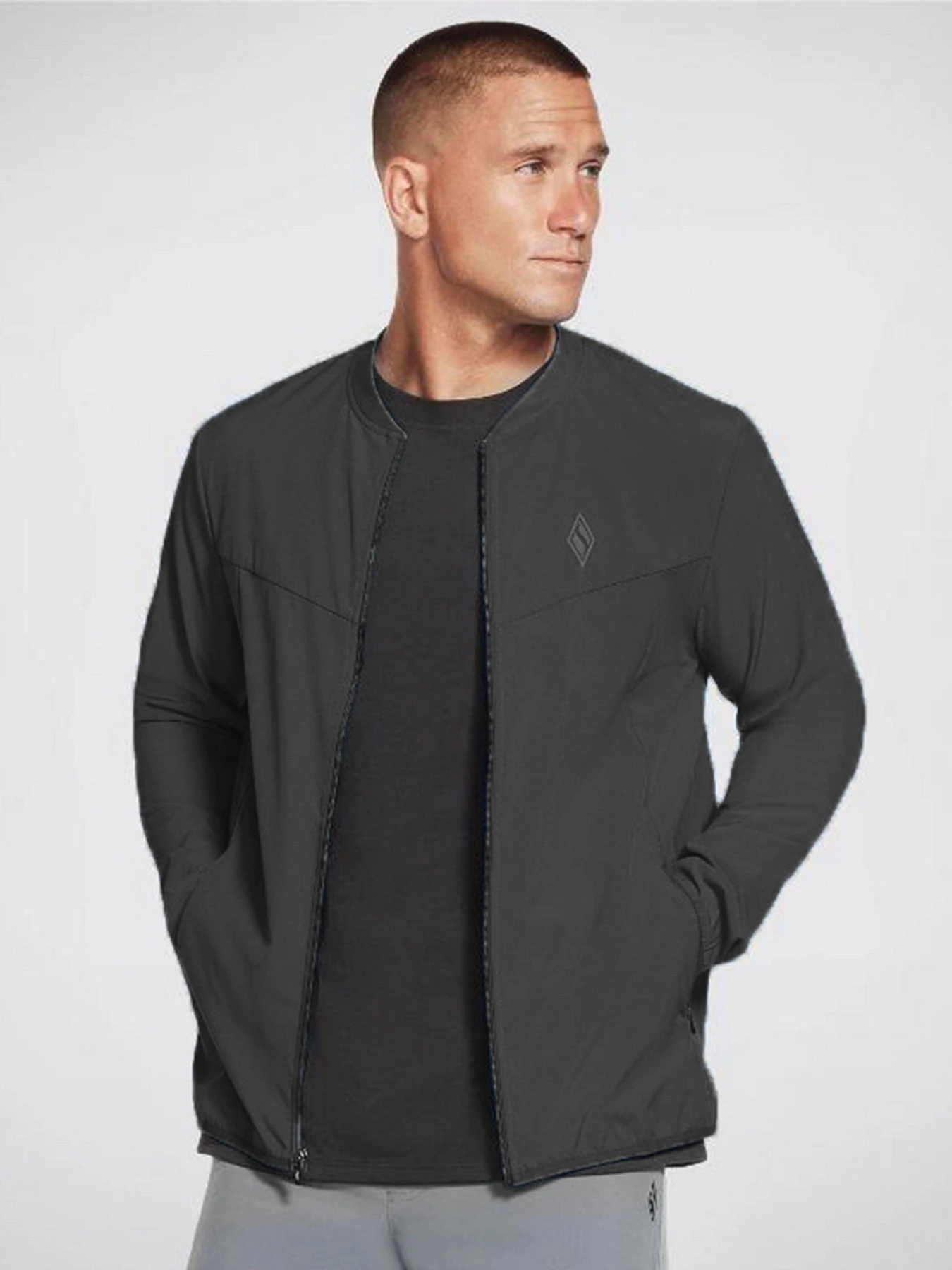 Куртки и дубленки Skechers Define Full Zip модель M1JA147 BLK Фото