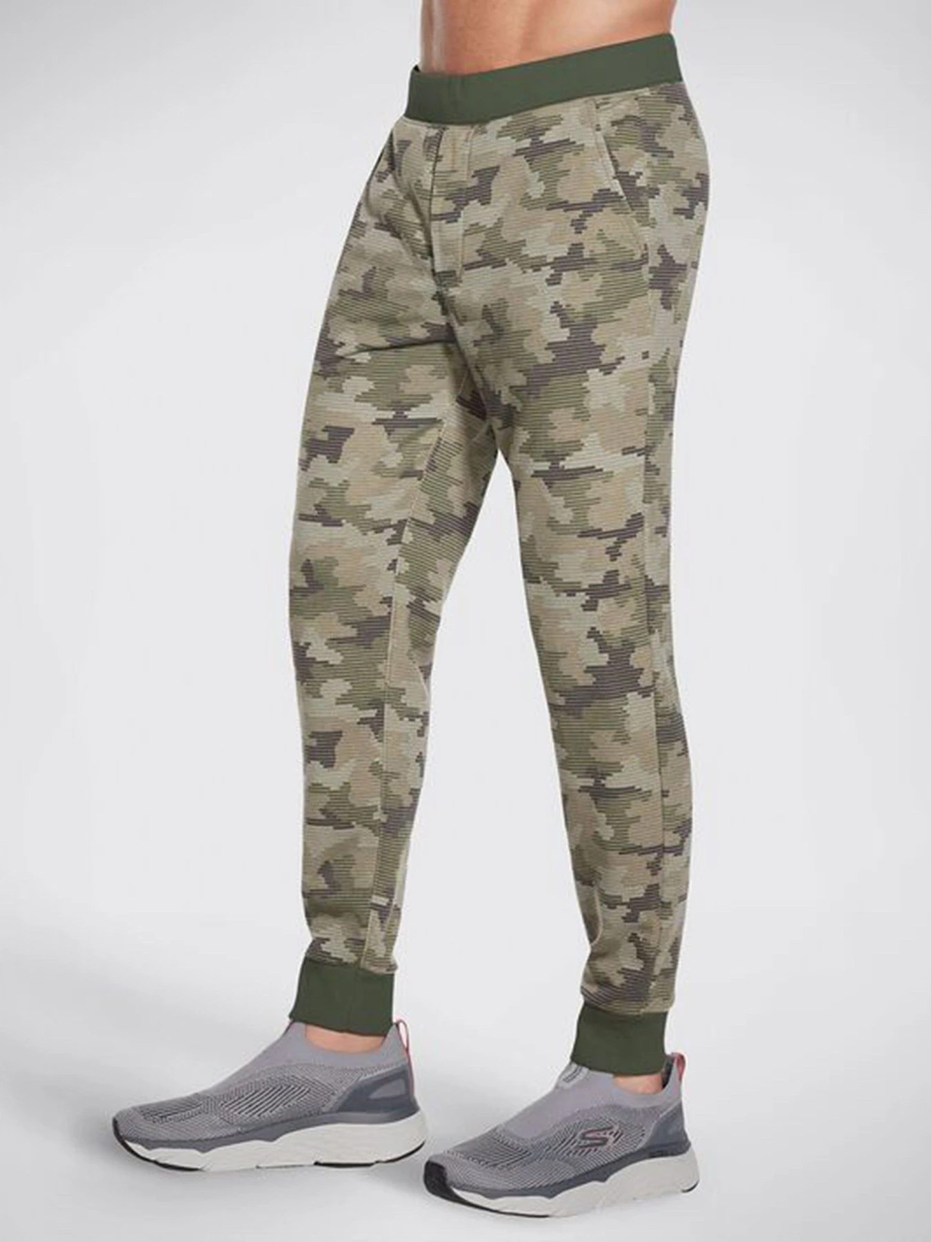 Брюки Skechers Boundless Camo Jogger Pant модель M3PT65 CAMO Брюки Skechers Boundless Camo Jogger Pant модель M3PT65 CAMO Фото