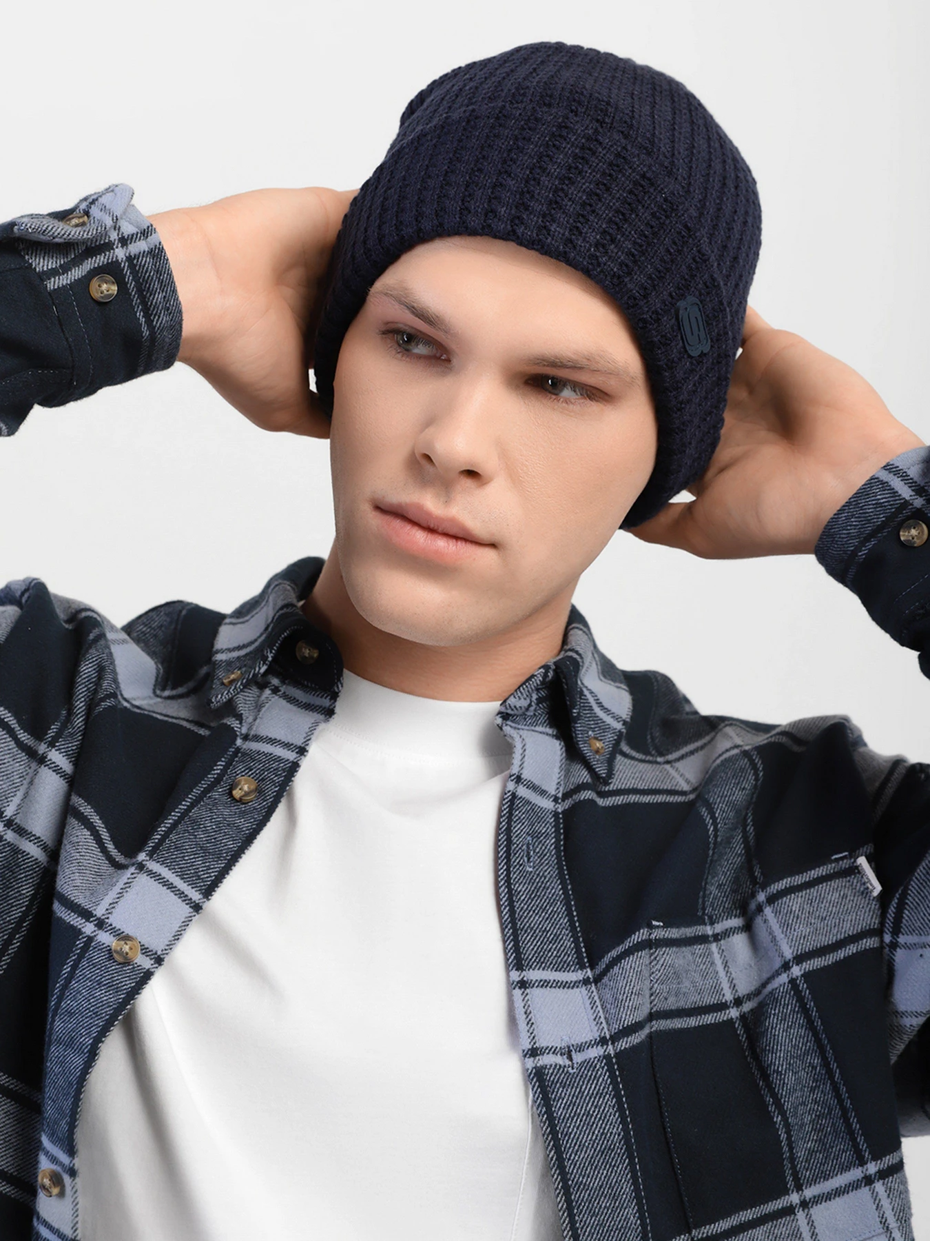 Шапки та кепки Skechers Waffle Knit Beanie Hat модель SMK1015NVY Шапки та кепки Skechers Waffle Knit Beanie Hat модель SMK1015NVY Фото