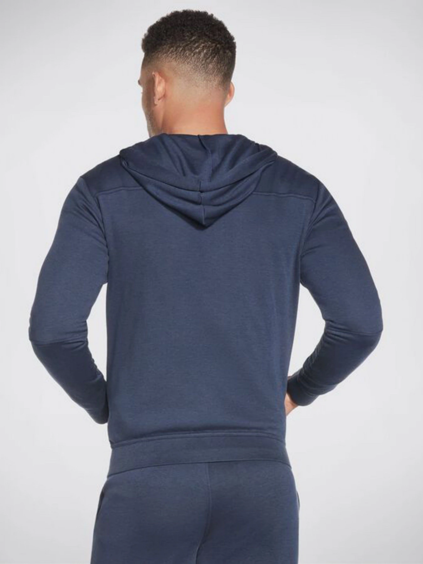 Худі та світшоти Skechers Apparel GOKNIT Pique модель M3JA154 NVY Худі та світшоти Skechers Apparel GOKNIT Pique модель M3JA154 NVY Фото