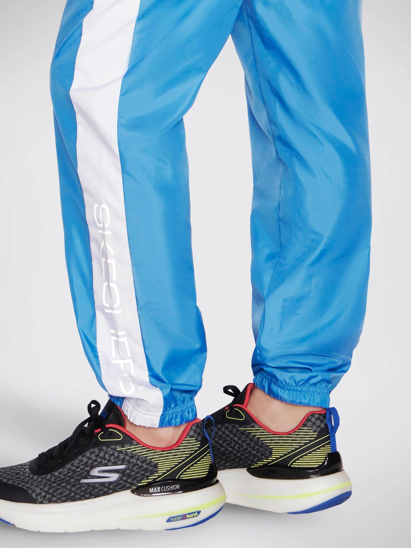 Брюки Skechers Speed Elite Track Pant модель PT63 BLGR Брюки Skechers Speed Elite Track Pant модель PT63 BLGR Фото