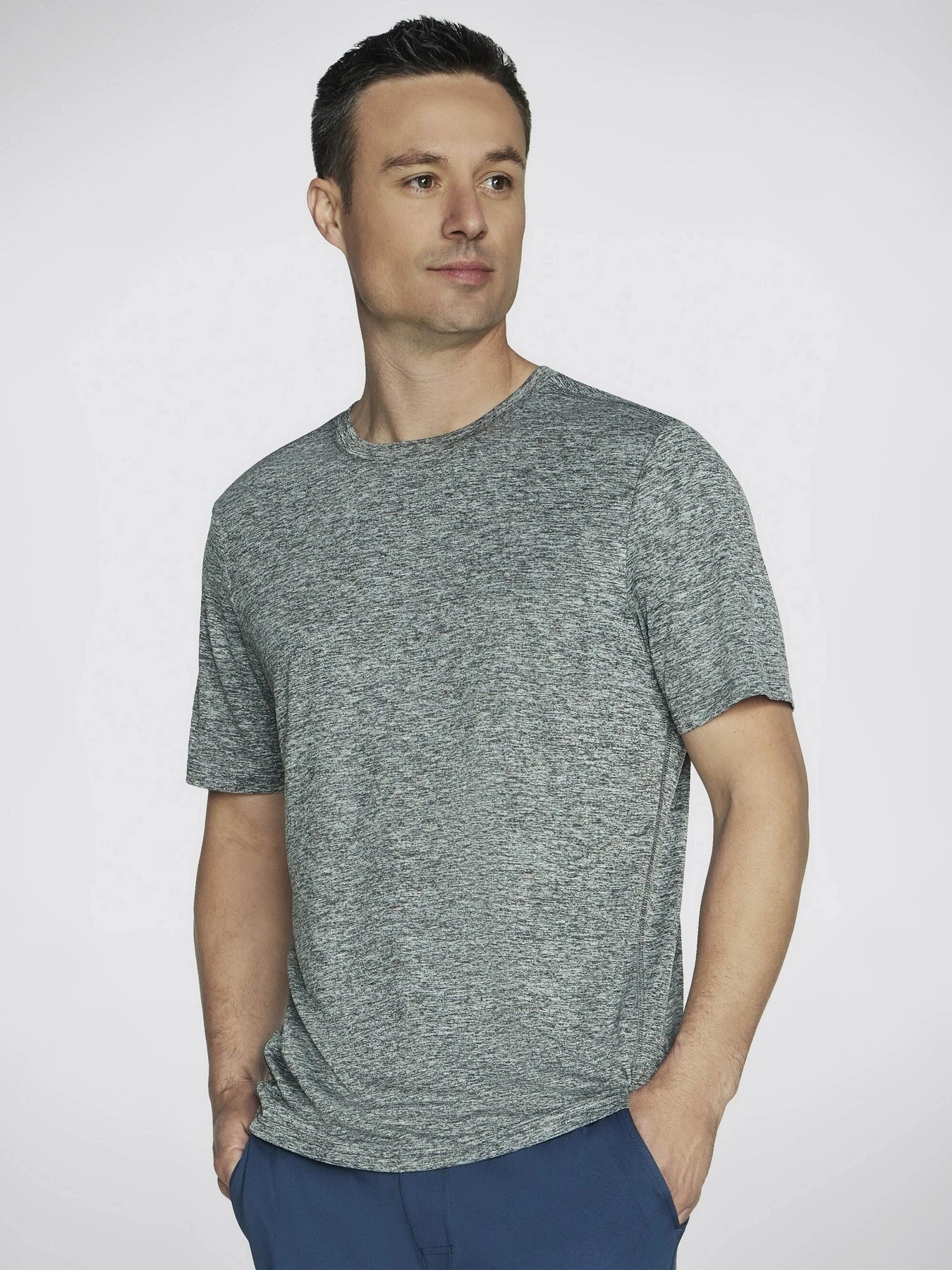 Футболки і поло Skechers GO DRI Charge Tee модель TS84 CHAR Футболки і поло Skechers GO DRI Charge Tee модель TS84 CHAR Фото