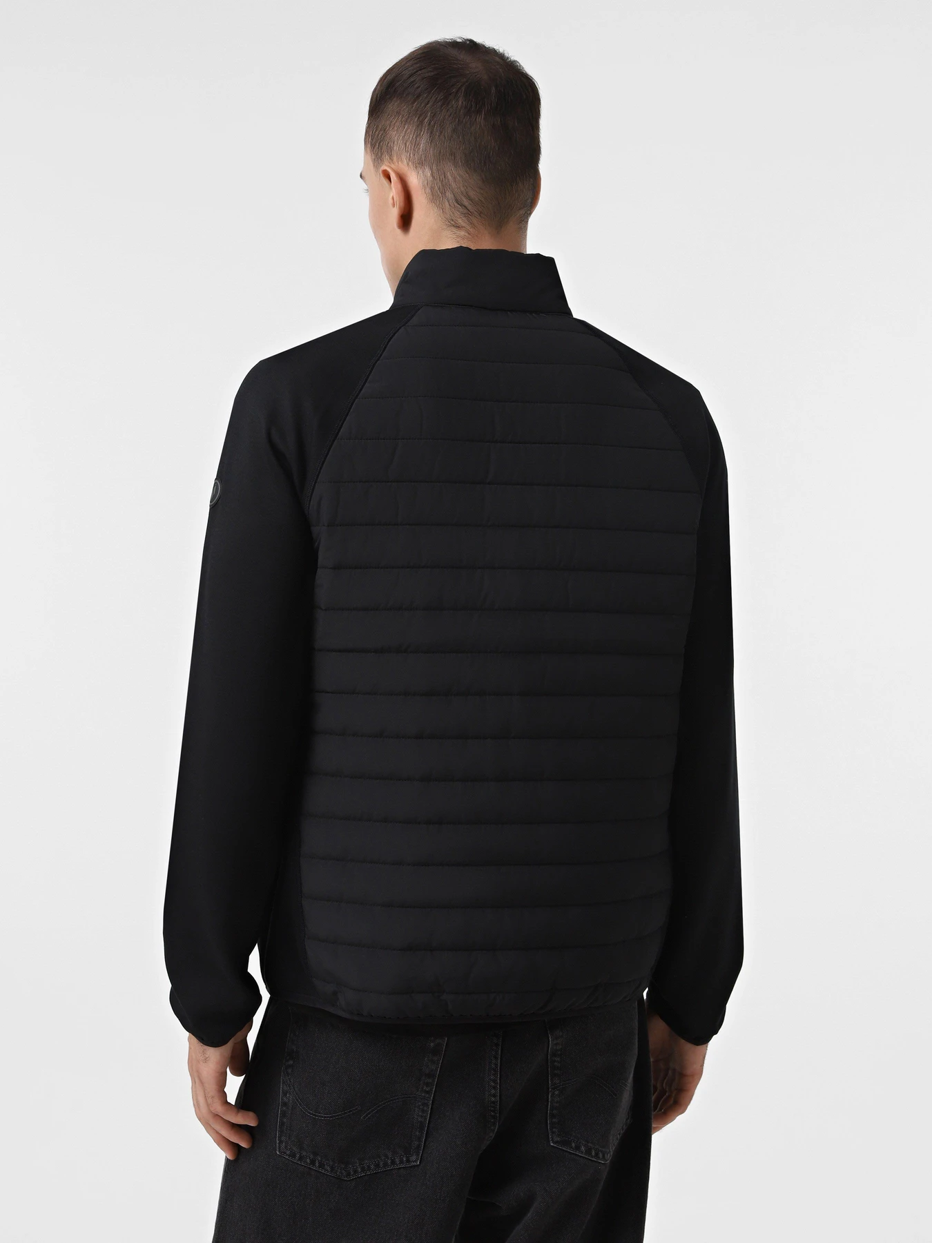 Куртки и дубленки Skechers Goshield Hybrid Jacket 2.0 модель JA141 BLK Куртки и дубленки Skechers Goshield Hybrid Jacket 2.0 модель JA141 BLK Фото