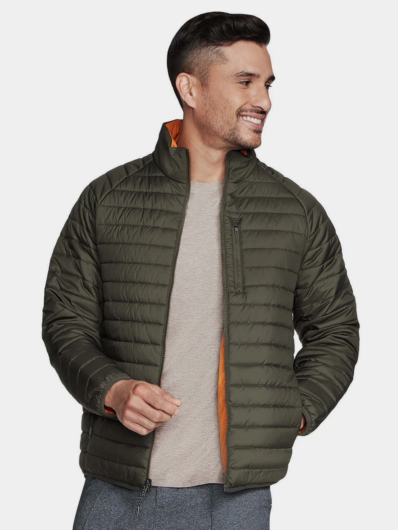 Куртки та дублянки Skechers GO Shield Altitude Reversible модель JA139 BROL Куртки та дублянки Skechers GO Shield Altitude Reversible модель JA139 BROL Фото