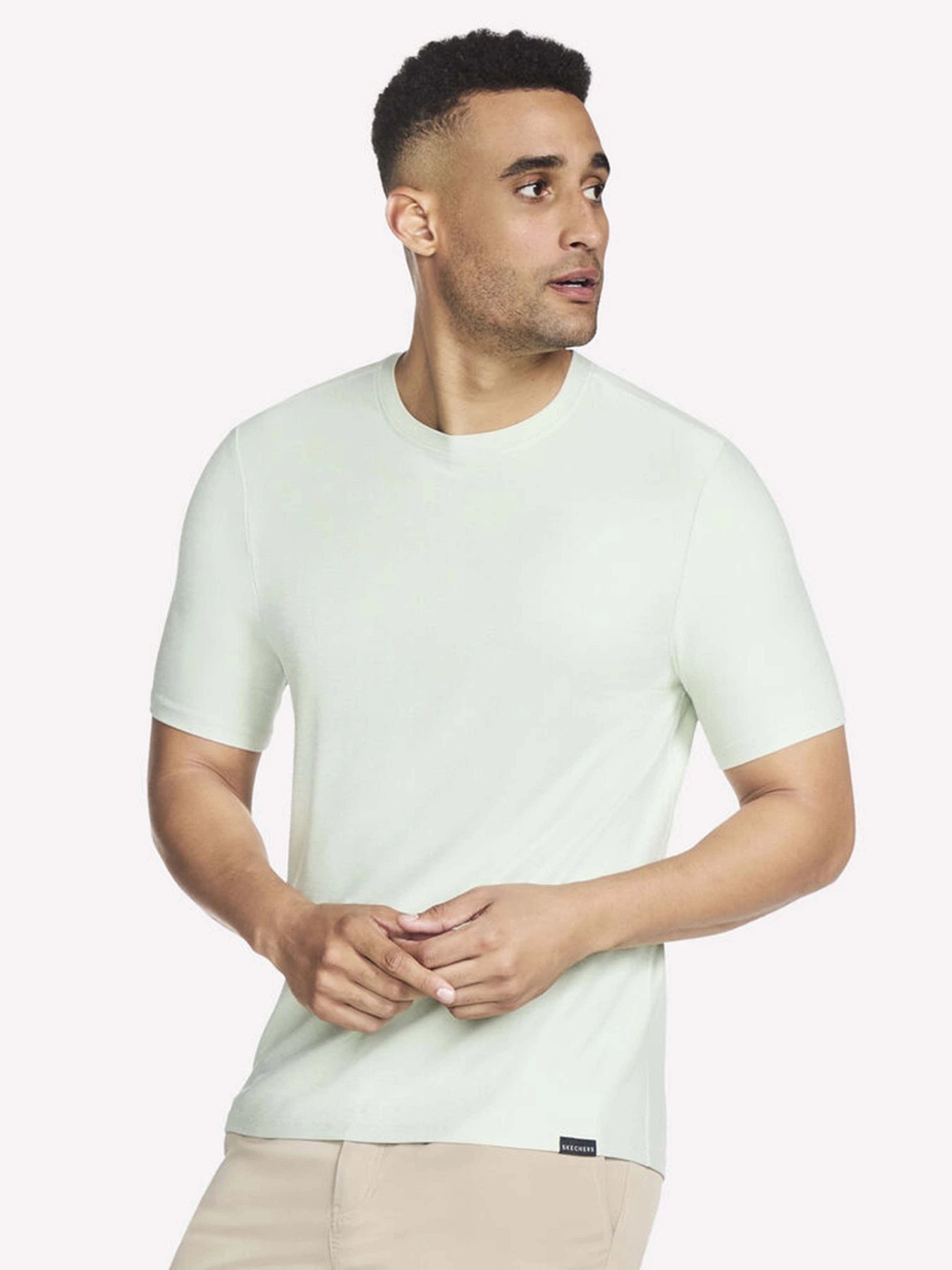 Футболки и поло Skechers GODRI ALL DAY TEE модель TS107 GRMV Футболки и поло Skechers GODRI ALL DAY TEE модель TS107 GRMV Фото