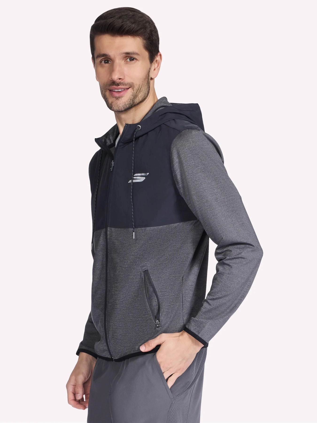 Худи и свитшоты Skechers HK WEEKEND FZ HOODIE модель JA319HK BKCC Худи и свитшоты Skechers HK WEEKEND FZ HOODIE модель JA319HK BKCC Фото