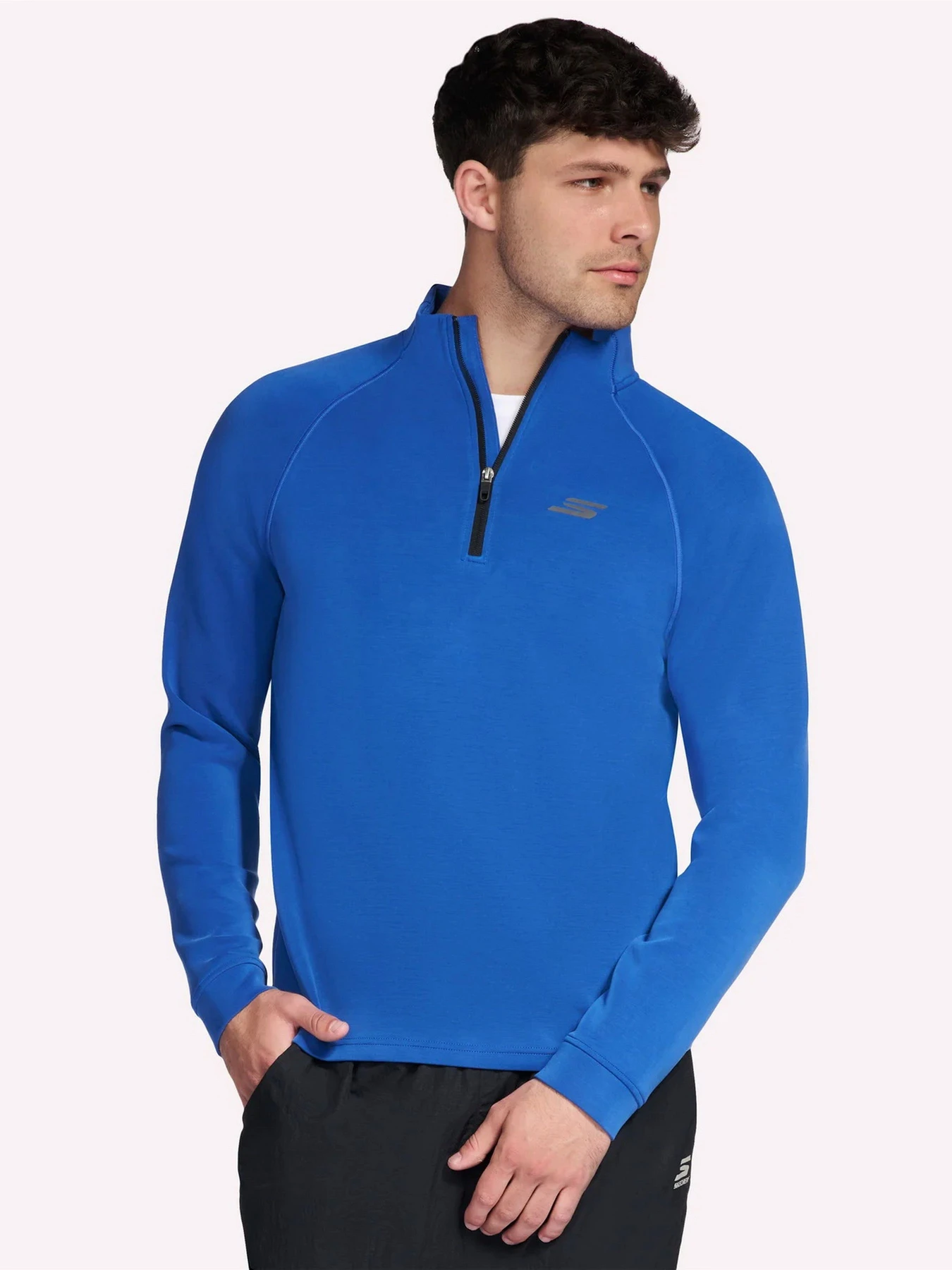 Худи и свитшоты Skechers SKECHCLOUD ELEVATE 2.0 1/4 ZIP модель LT252 BLU Худи и свитшоты Skechers SKECHCLOUD ELEVATE 2.0 1/4 ZIP модель LT252 BLU Фото