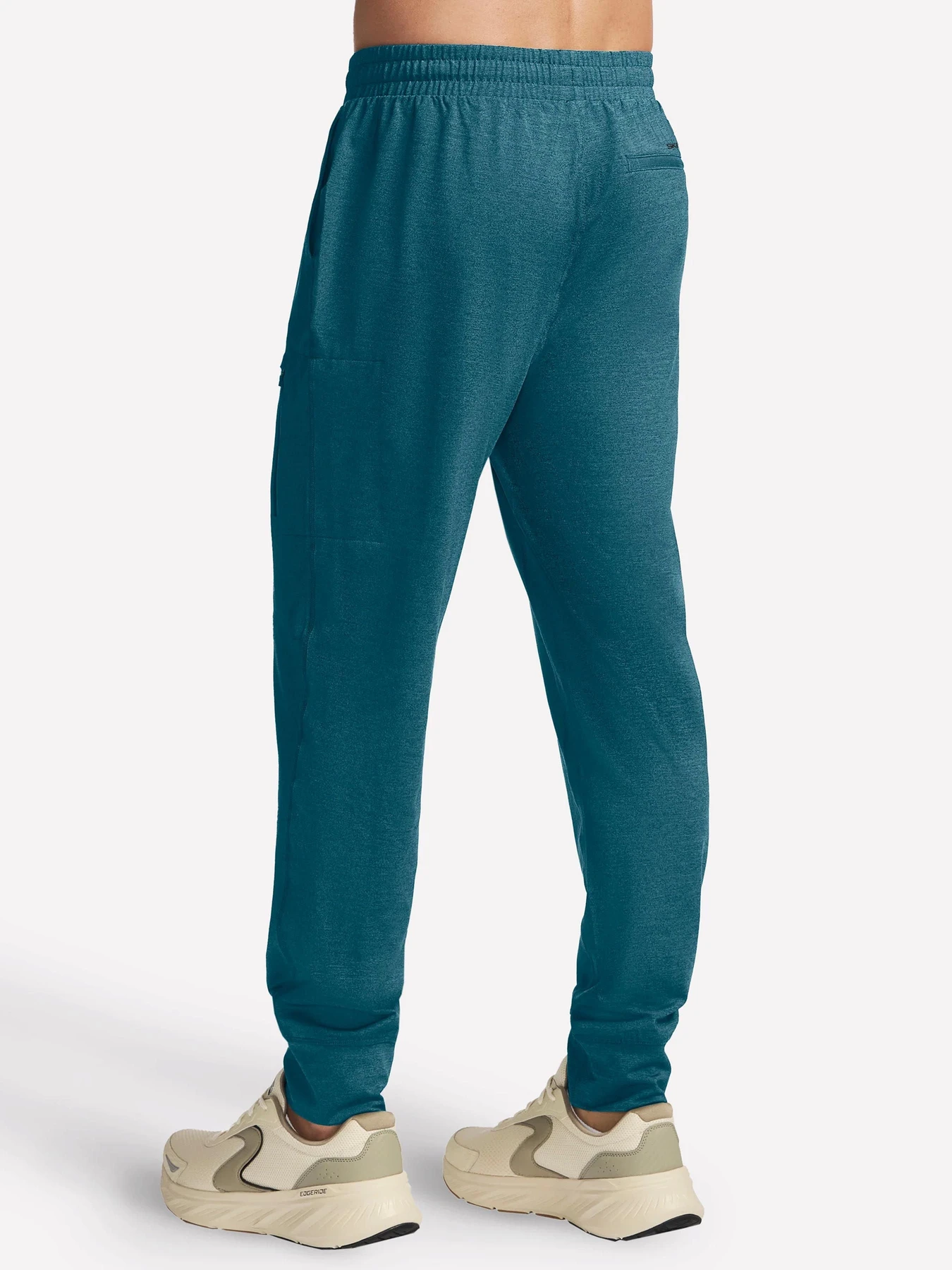 Брюки Skechers HK WEEKEND PERFORMANCE JOGGER модель PT262HK CCTL Фото