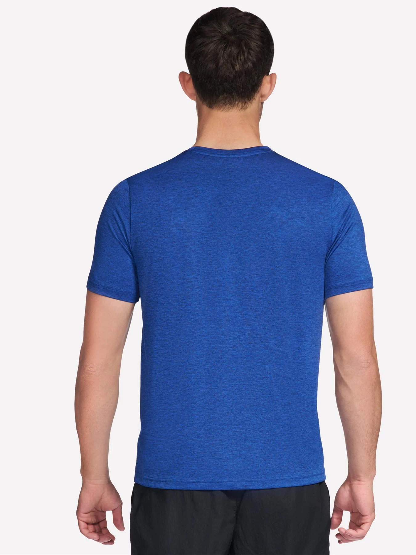 Футболки и поло Skechers PERFORMANCE CHARGE TEE модель TS233 BLU Футболки и поло Skechers PERFORMANCE CHARGE TEE модель TS233 BLU Фото