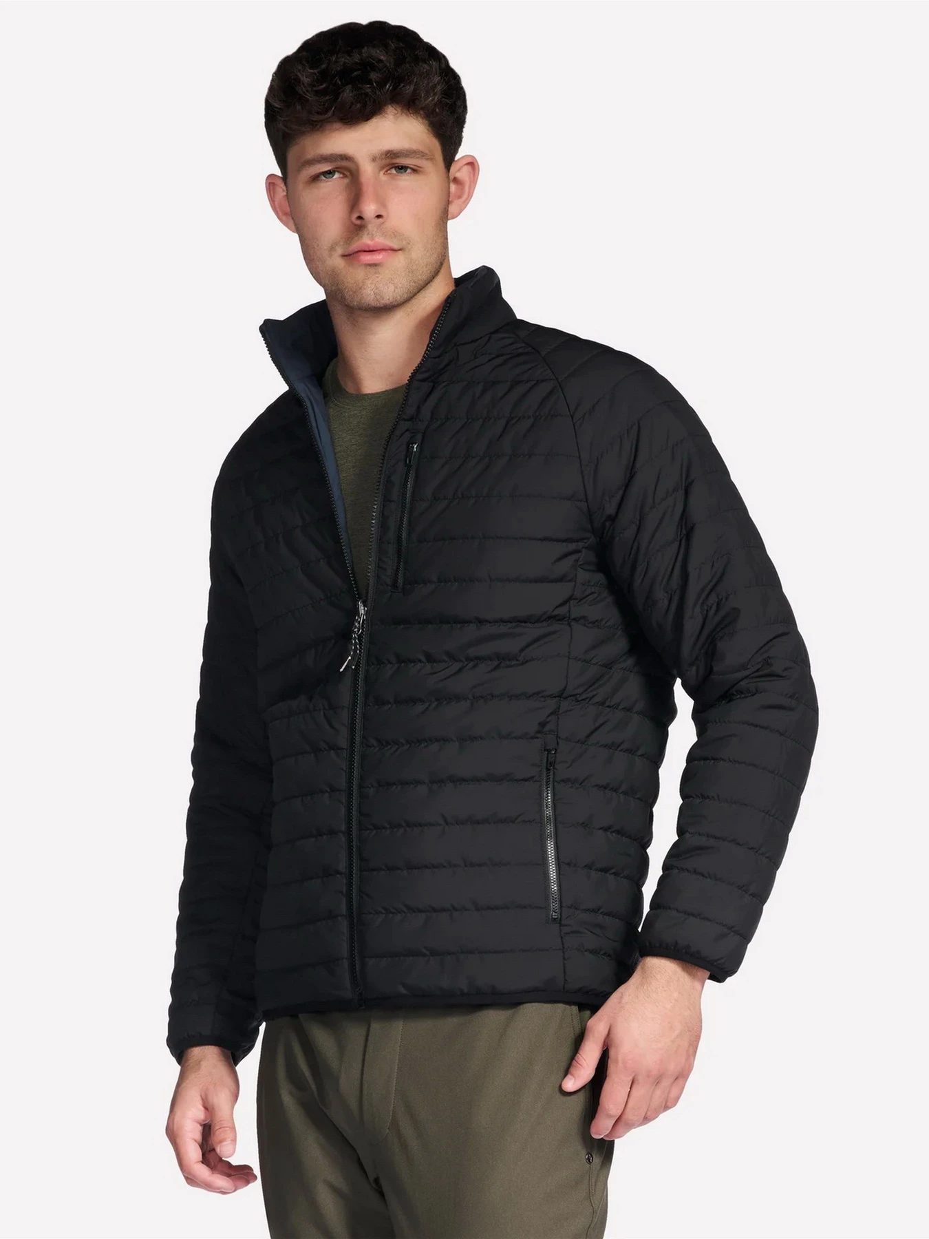 Куртки та дублянки Skechers GOSHIELD ALTITUDE REVERSIBLE J модель JA139 BBLM Куртки та дублянки Skechers GOSHIELD ALTITUDE REVERSIBLE J модель JA139 BBLM Фото