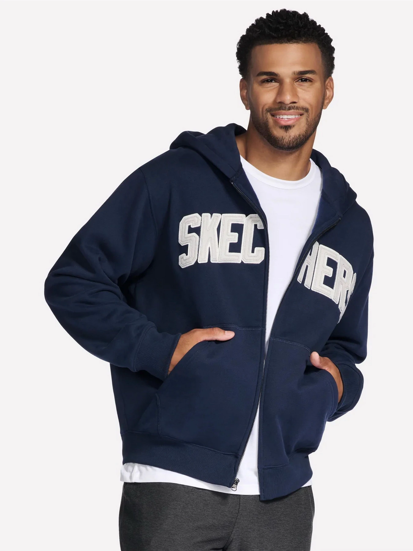 Худи и свитшоты Skechers SKECHERS MAX SOFT FZ HOODIE модель JA235 NVY Худи и свитшоты Skechers SKECHERS MAX SOFT FZ HOODIE модель JA235 NVY Фото
