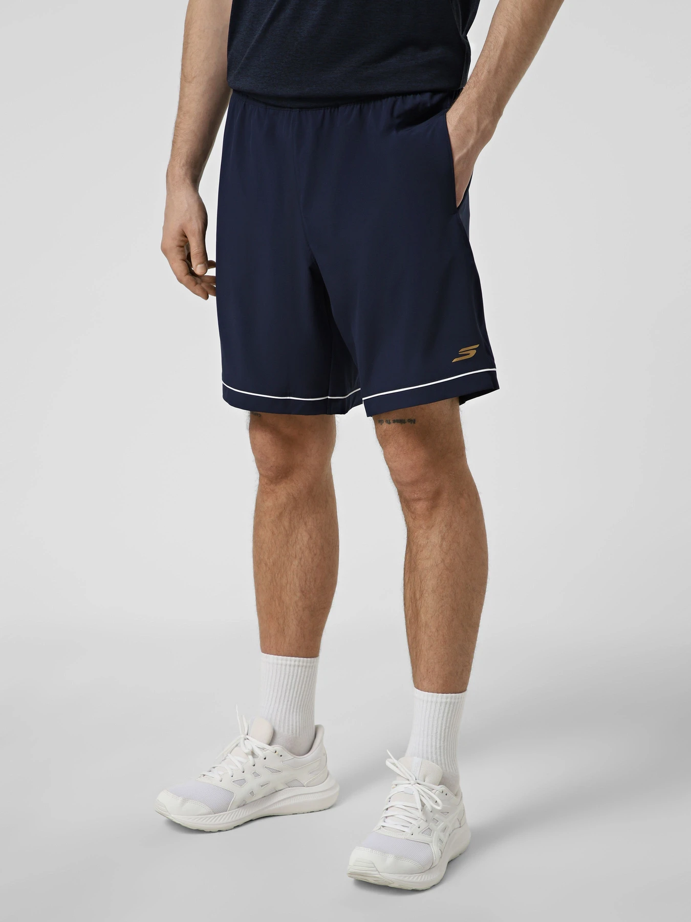 Шорти Skechers HARRY KANE STRIKER 8" SHORT модель SH149HK NVY Шорти Skechers HARRY KANE STRIKER 8" SHORT модель SH149HK NVY Фото
