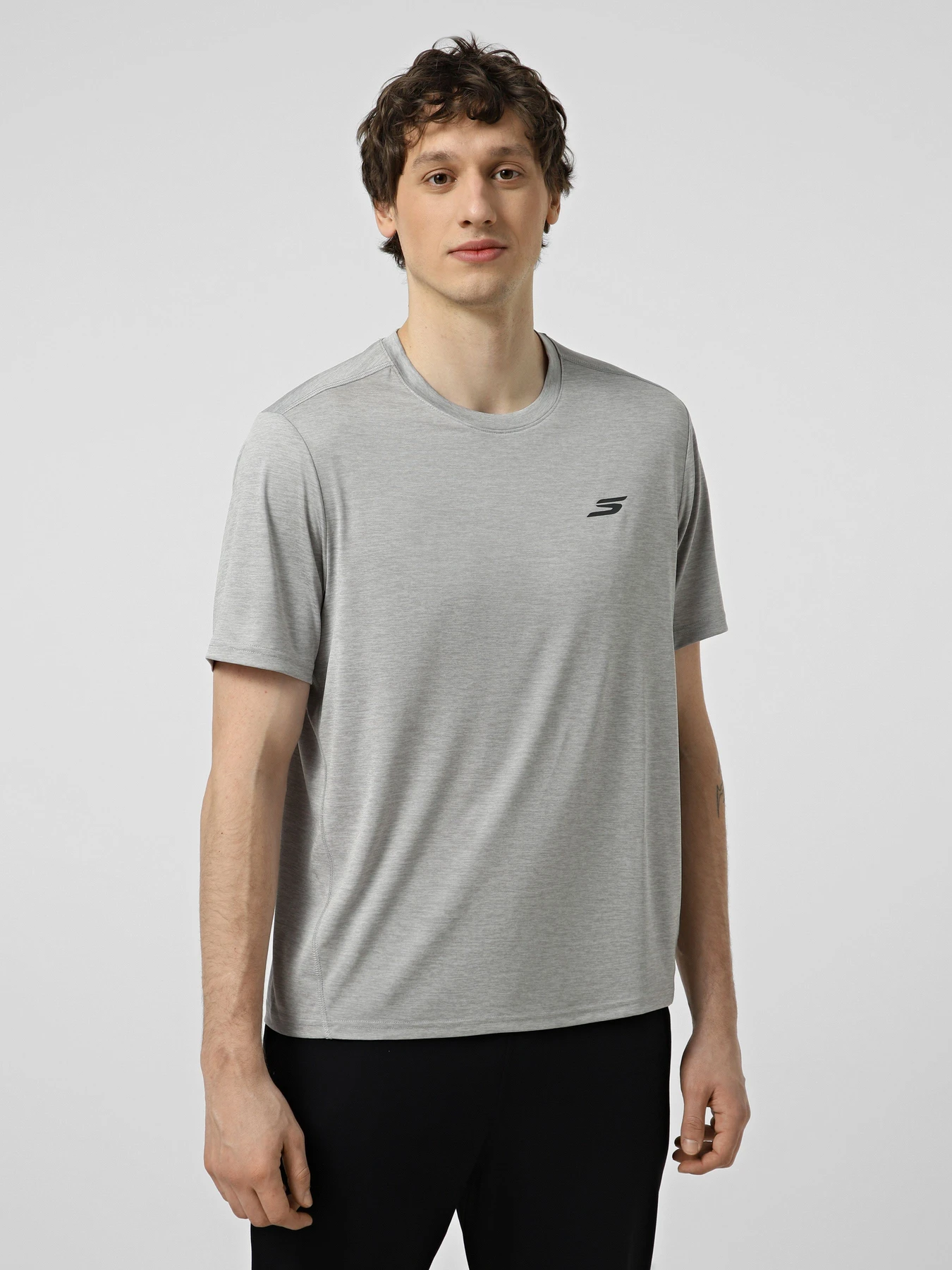 Футболки і поло Skechers GODRI CHARGE TEE модель TS233 LGY Фото