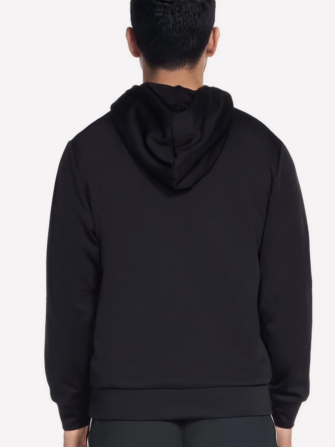 Худи и свитшоты Skechers SKECHTECH RALLY HOODIE модель HD123 BLK Худи и свитшоты Skechers SKECHTECH RALLY HOODIE модель HD123 BLK Фото