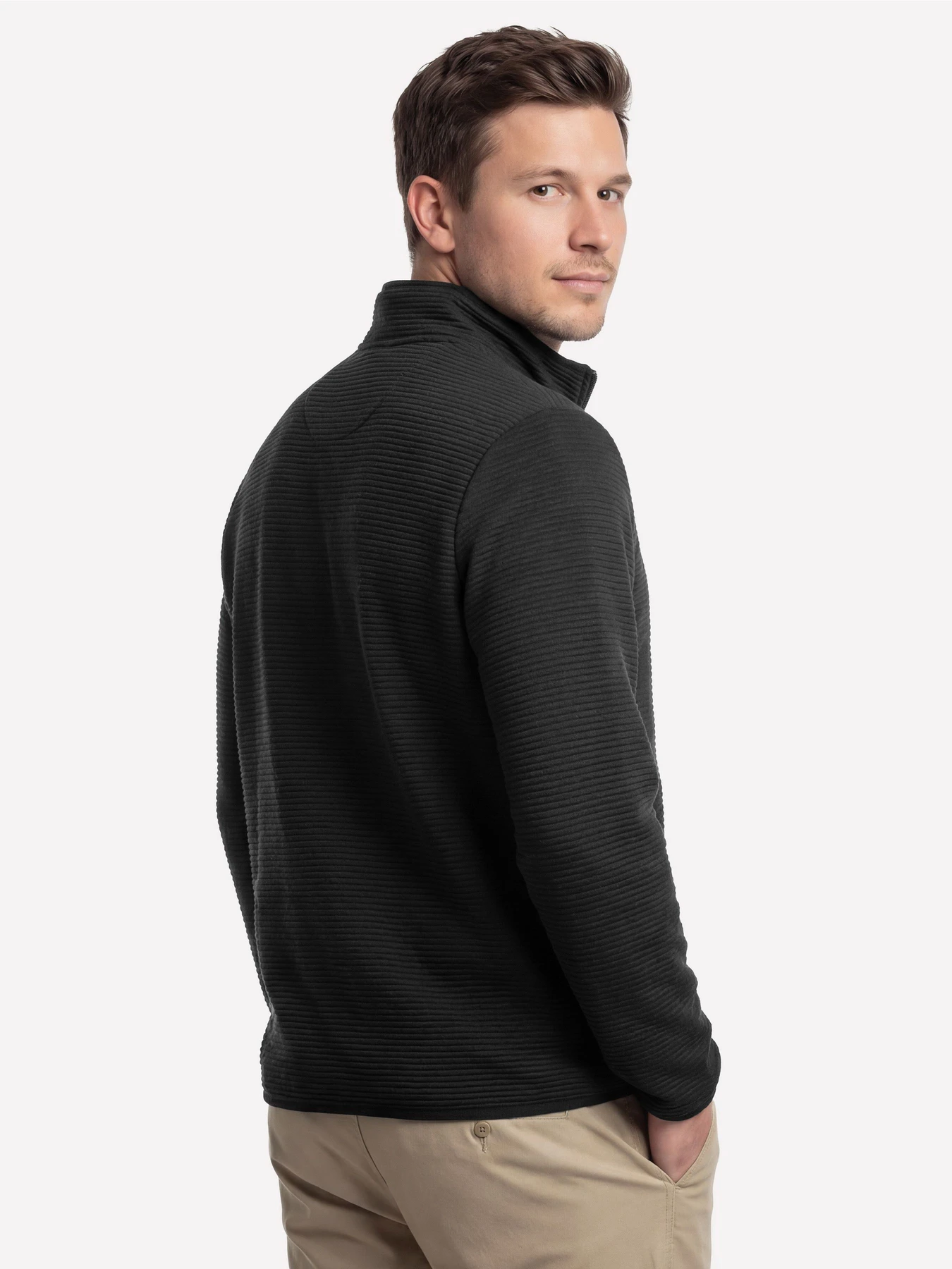 Худи и свитшоты Skechers GOWALK OTTOMAN 1/4 ZIP модель LT213 BLK Худи и свитшоты Skechers GOWALK OTTOMAN 1/4 ZIP модель LT213 BLK Фото