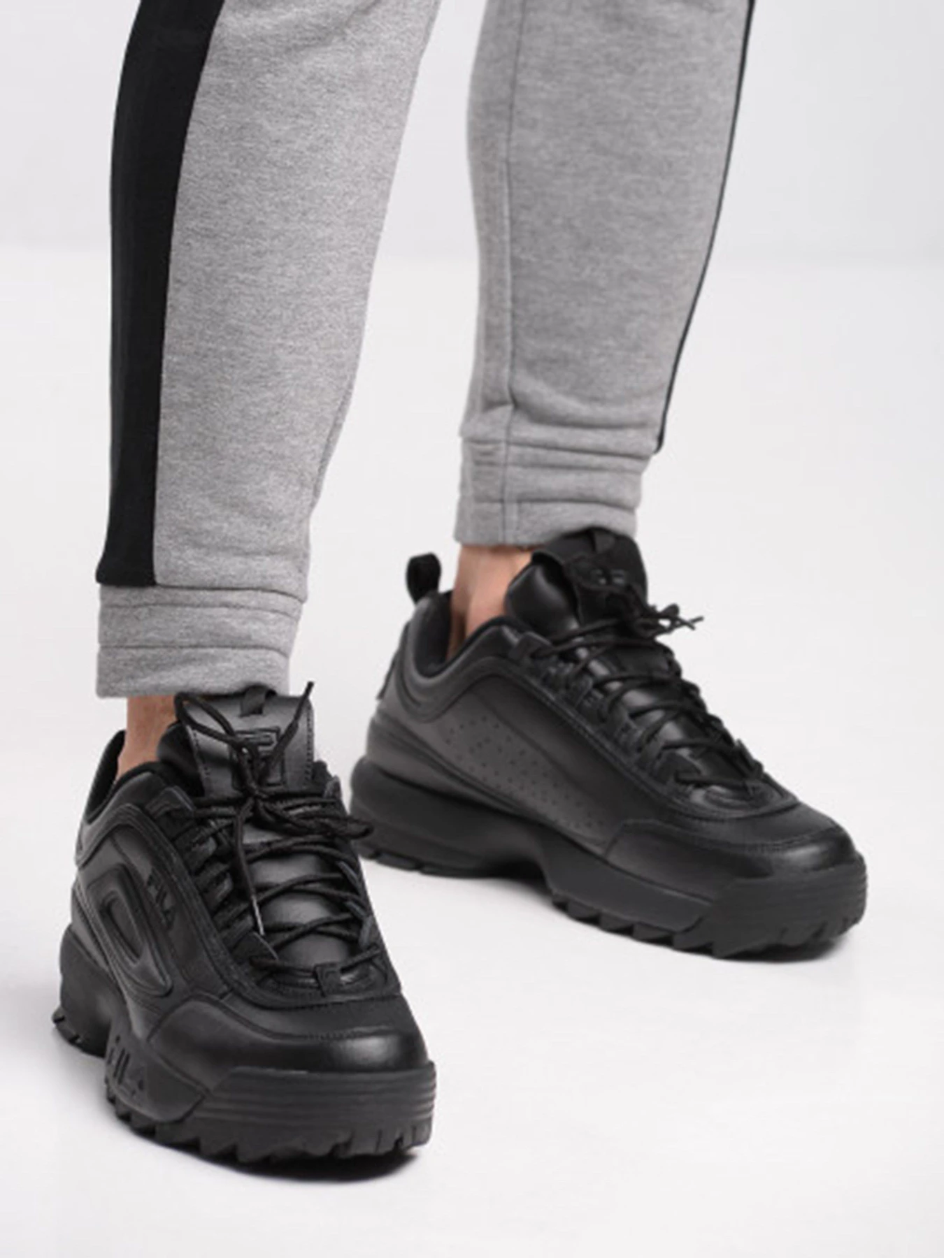 Кросівки FILA Disruptor II Premium модель 1FM01DR2-001 Кросівки FILA Disruptor II Premium модель 1FM01DR2-001 Фото