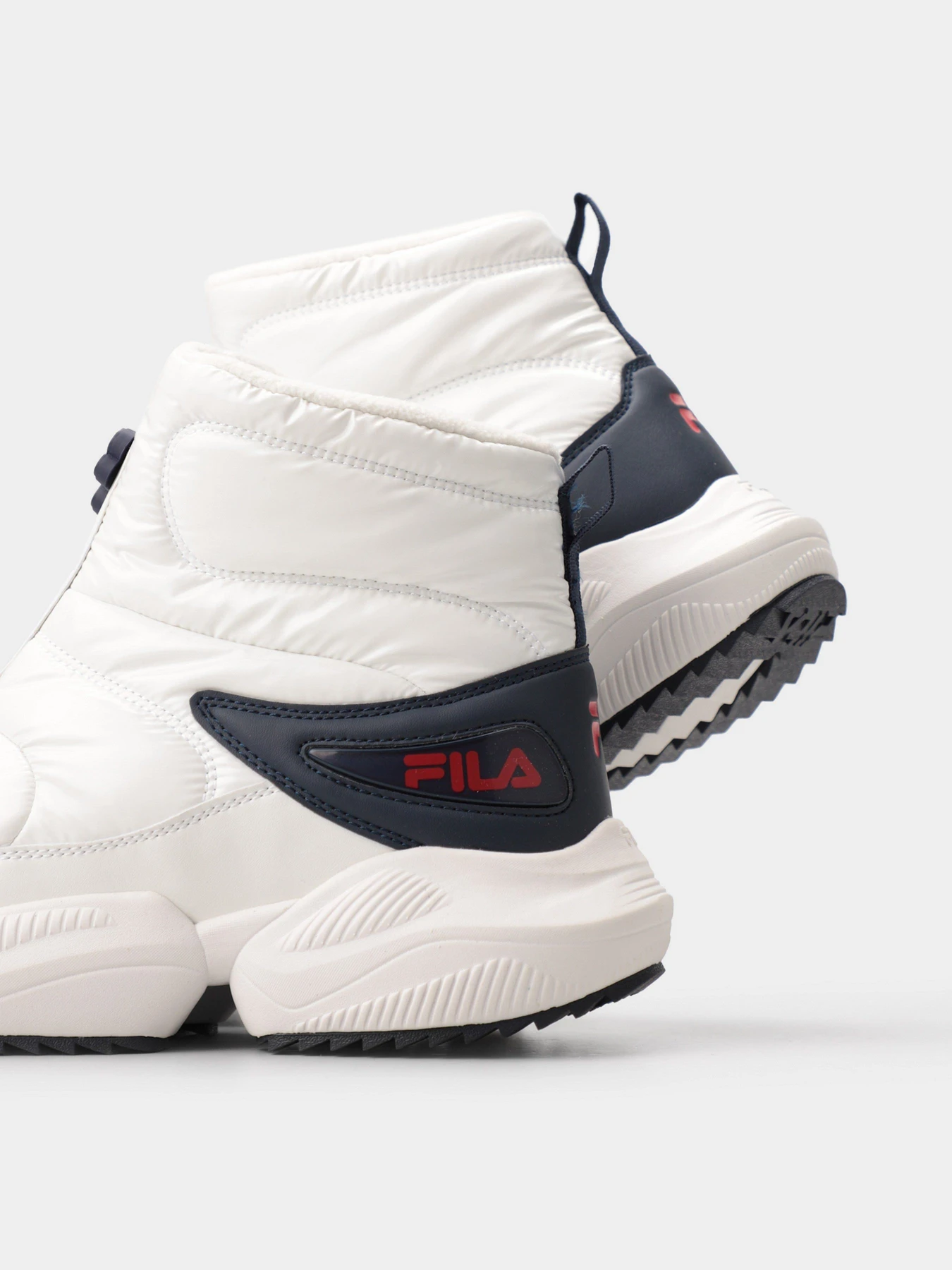 Ботинки и сапоги FILA Nebula Puffy Wntr Mid модель 111208-WH Ботинки и сапоги FILA Nebula Puffy Wntr Mid модель 111208-WH Фото